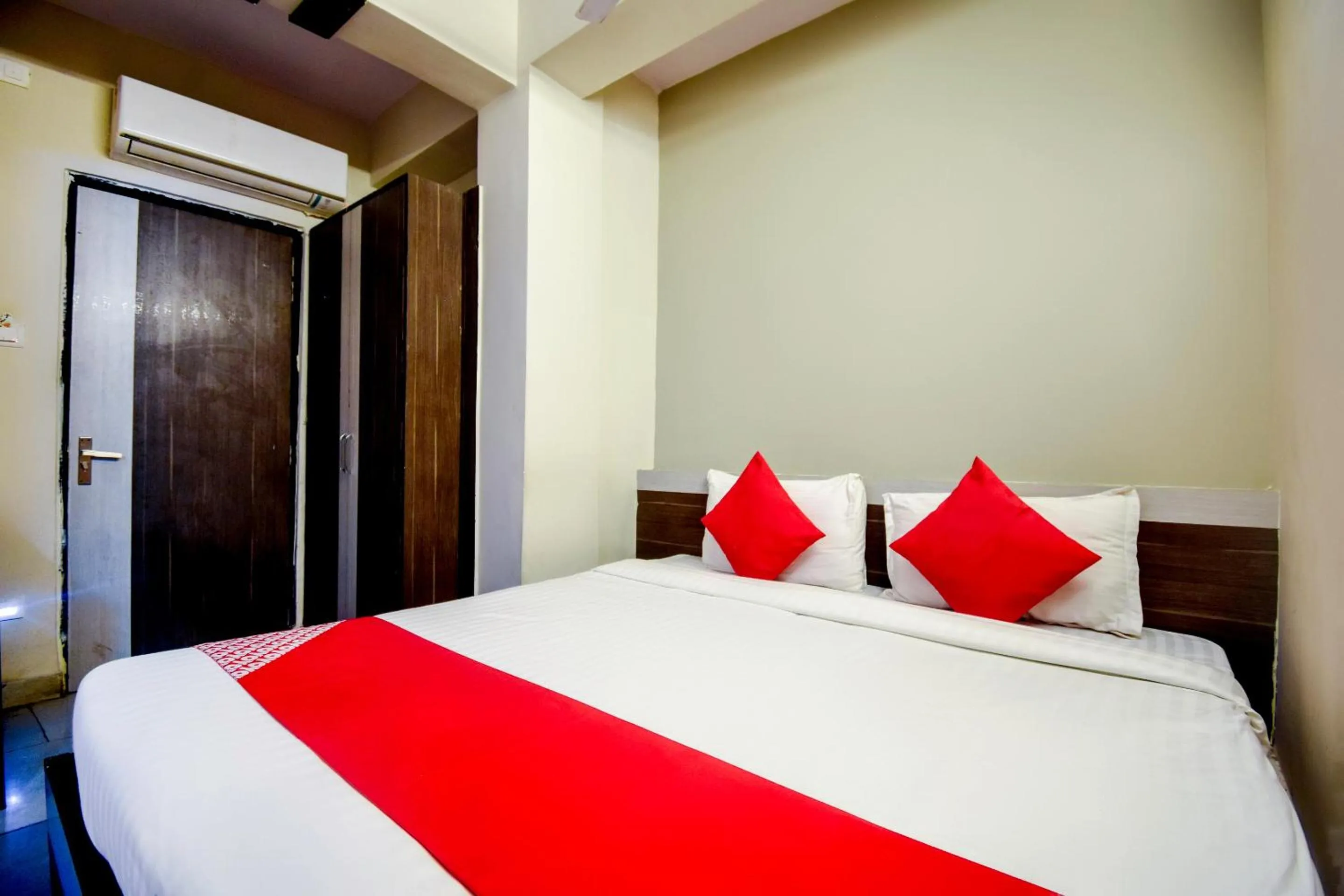 Bedroom, Bed in Hotel O Mourigram Near Andul Rd