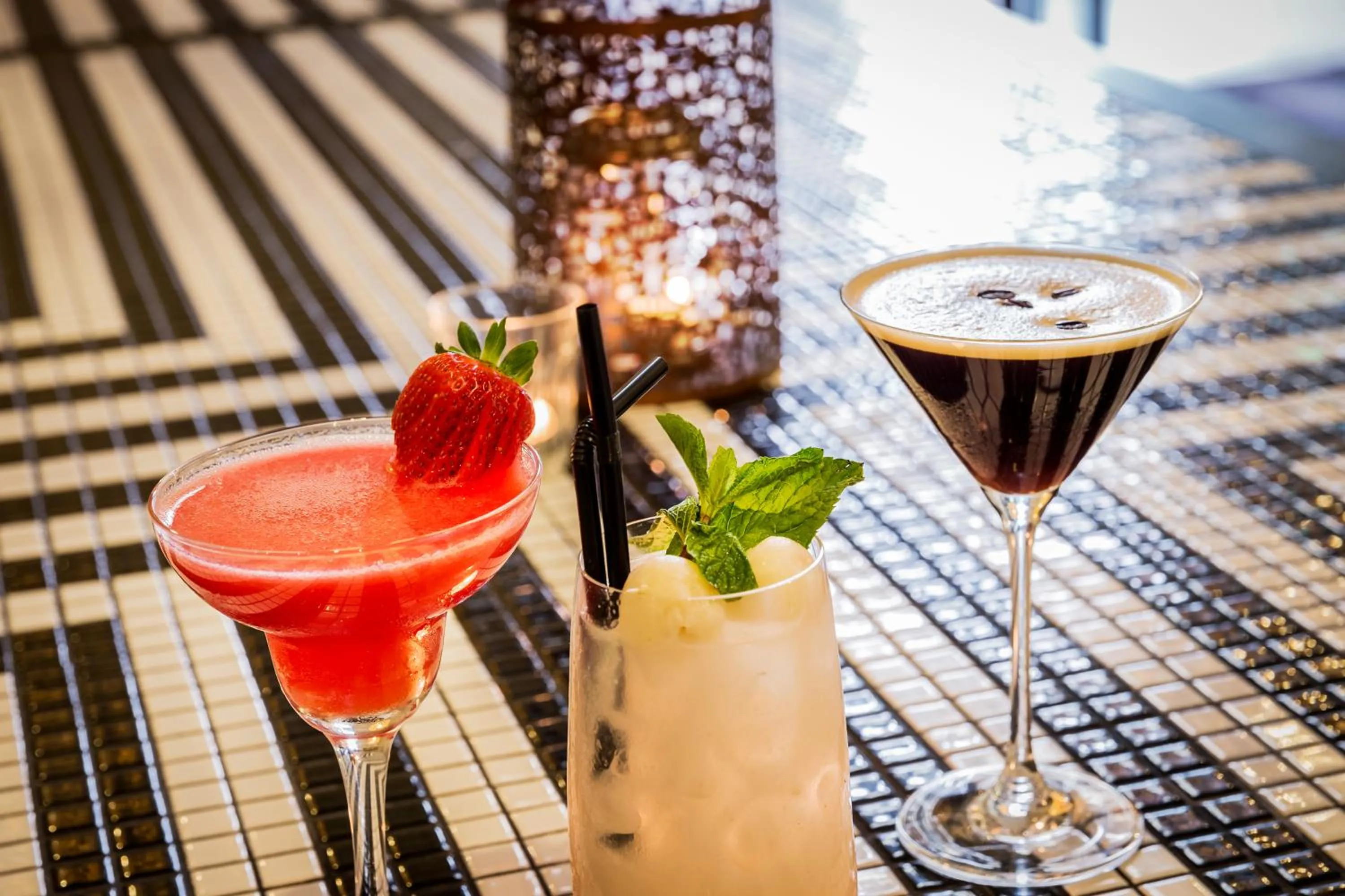 Lounge or bar in ibis Cambrai