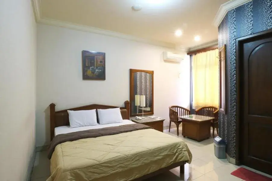 Standard Double Room in Hotel 678 Kemang Powered By Cocotel Standard Double Room in Hotel 678 Kemang Powered By Cocotel