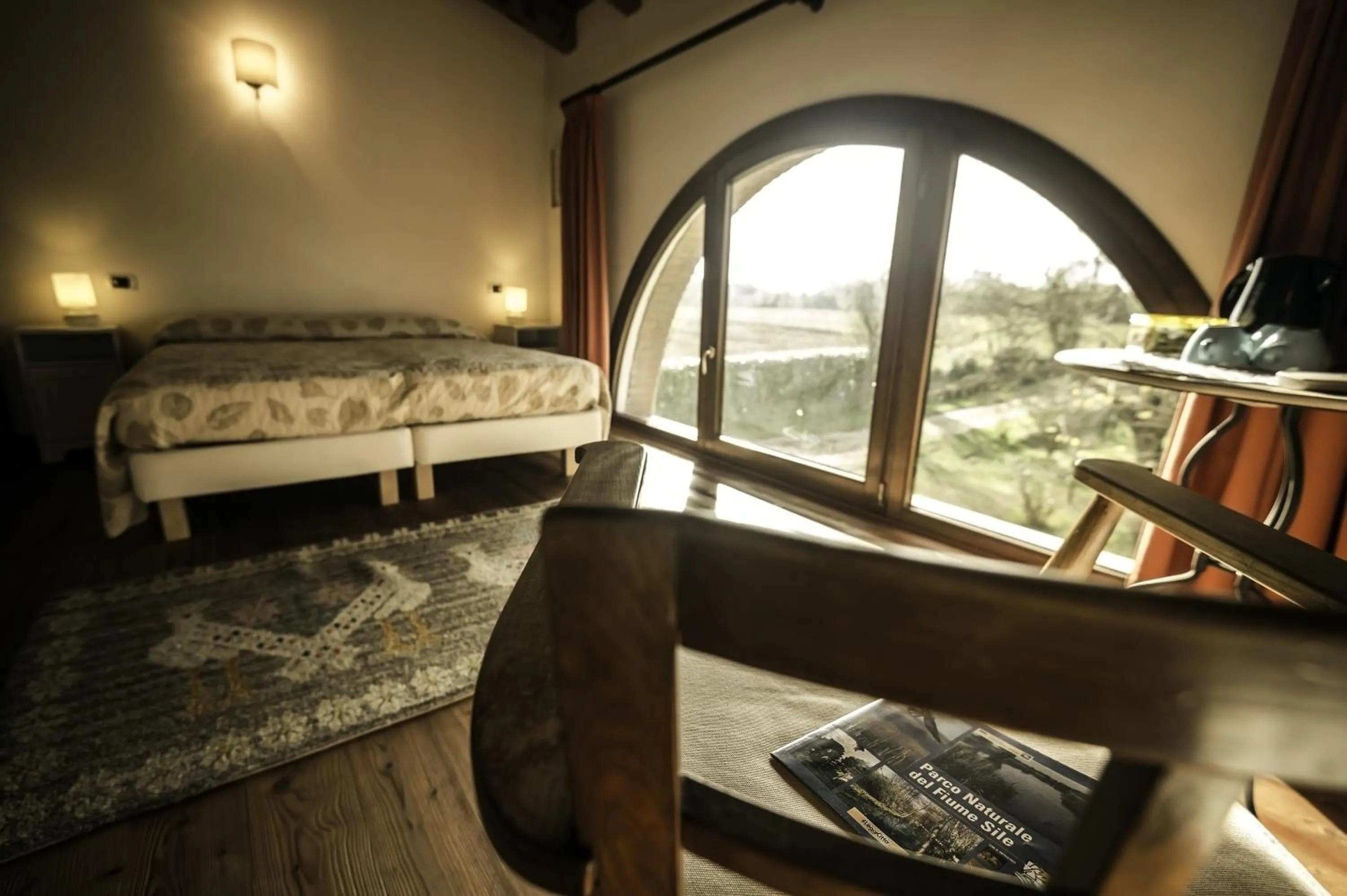 Bed in Bed and Breakfast Sile e Natura
