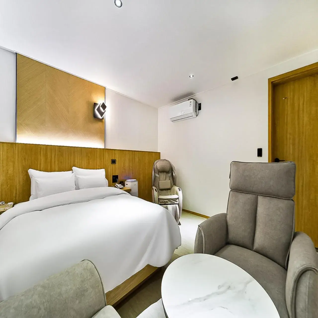 Queen Room in No 25 Hotel Gumi Wonpyeongdong Queen Room in No 25 Hotel Gumi Wonpyeongdong