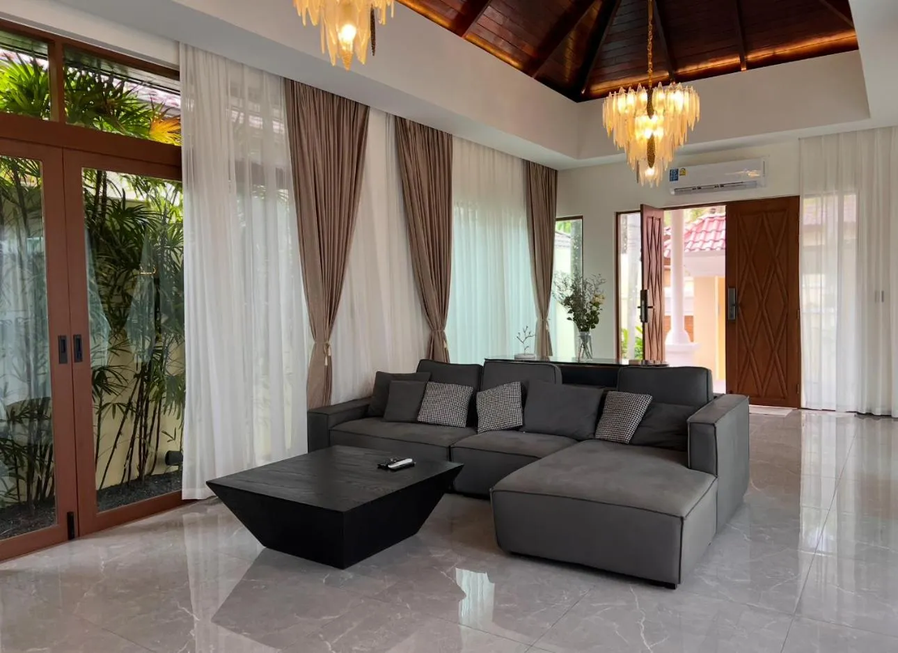 Ocean Villa Bang Tao Phuket