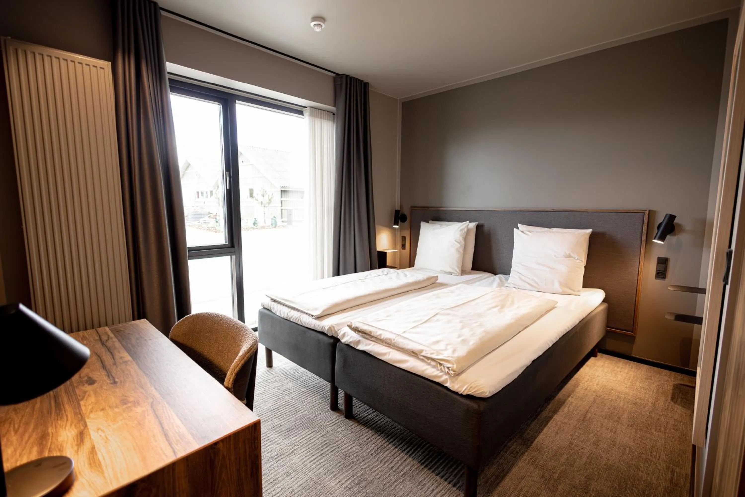 Bedroom, Bed in Hotel Melfarhus