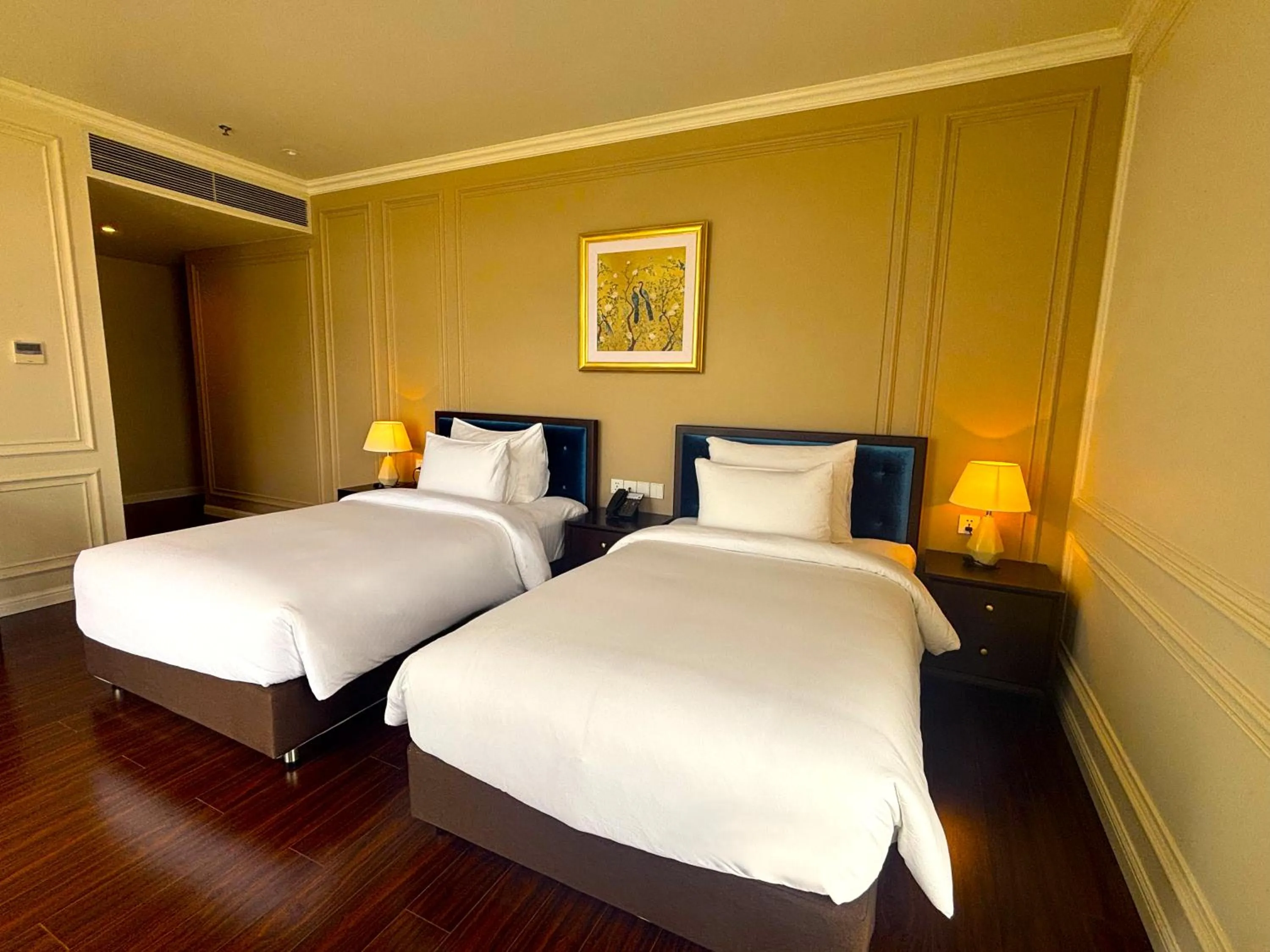 Bedroom, Bed in Hotel Công Tử Bạc Liêu