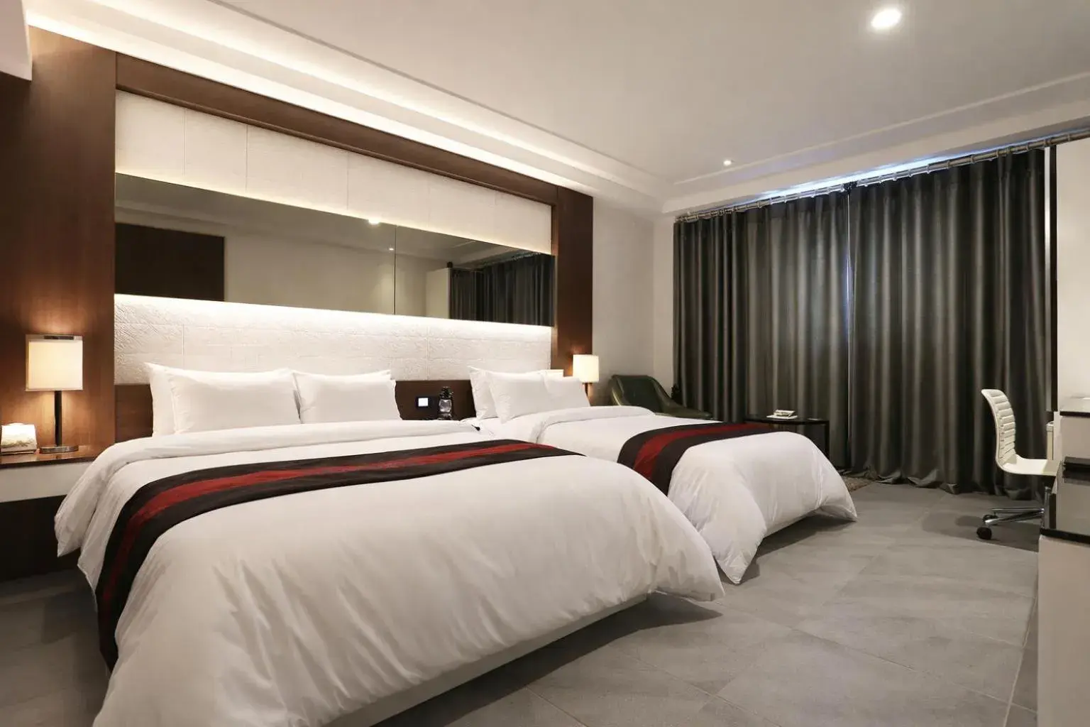 Bed in Zenith Tourist Hotel Bed in Zenith Tourist Hotel