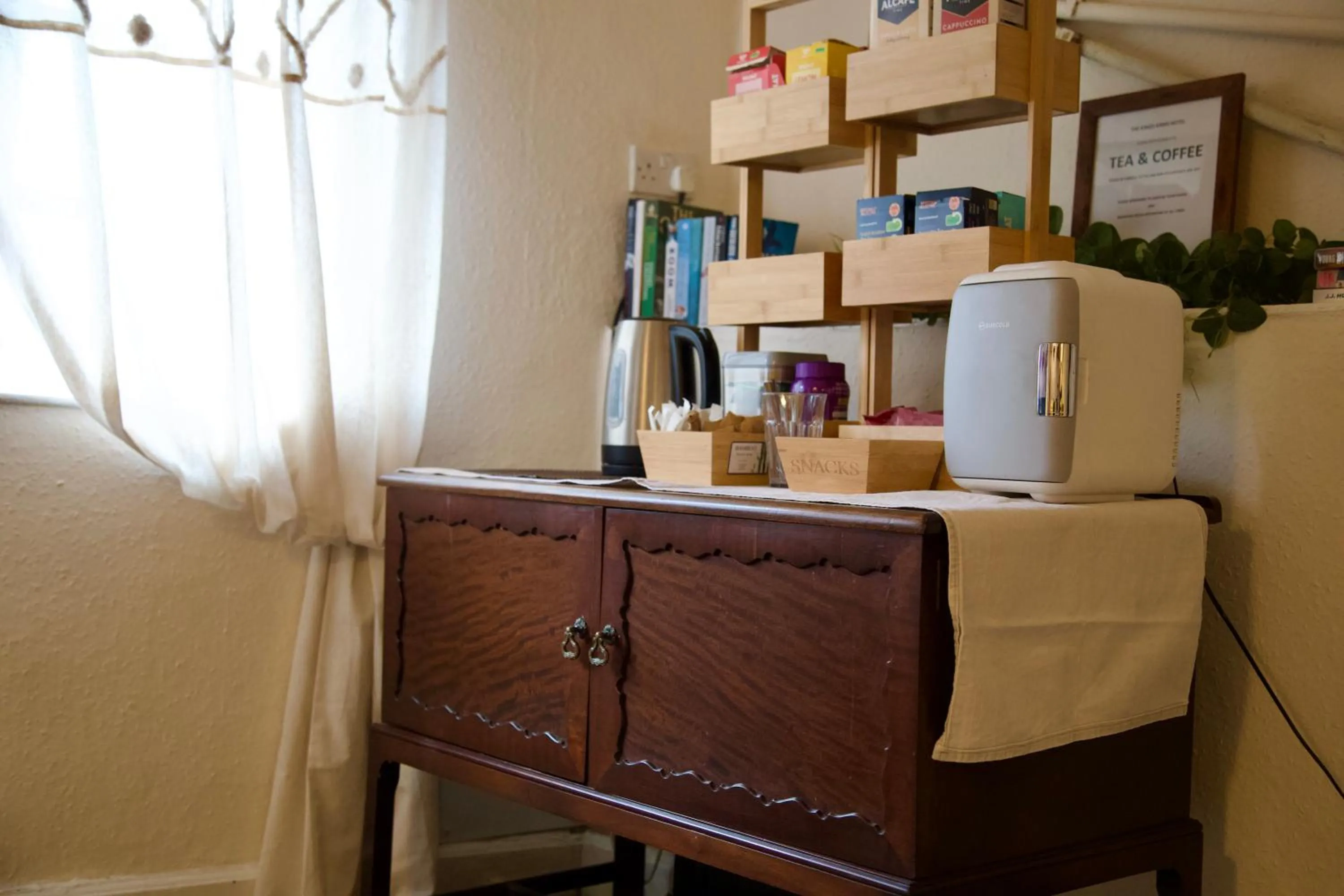 Coffee/tea facilities in The Kings Arms