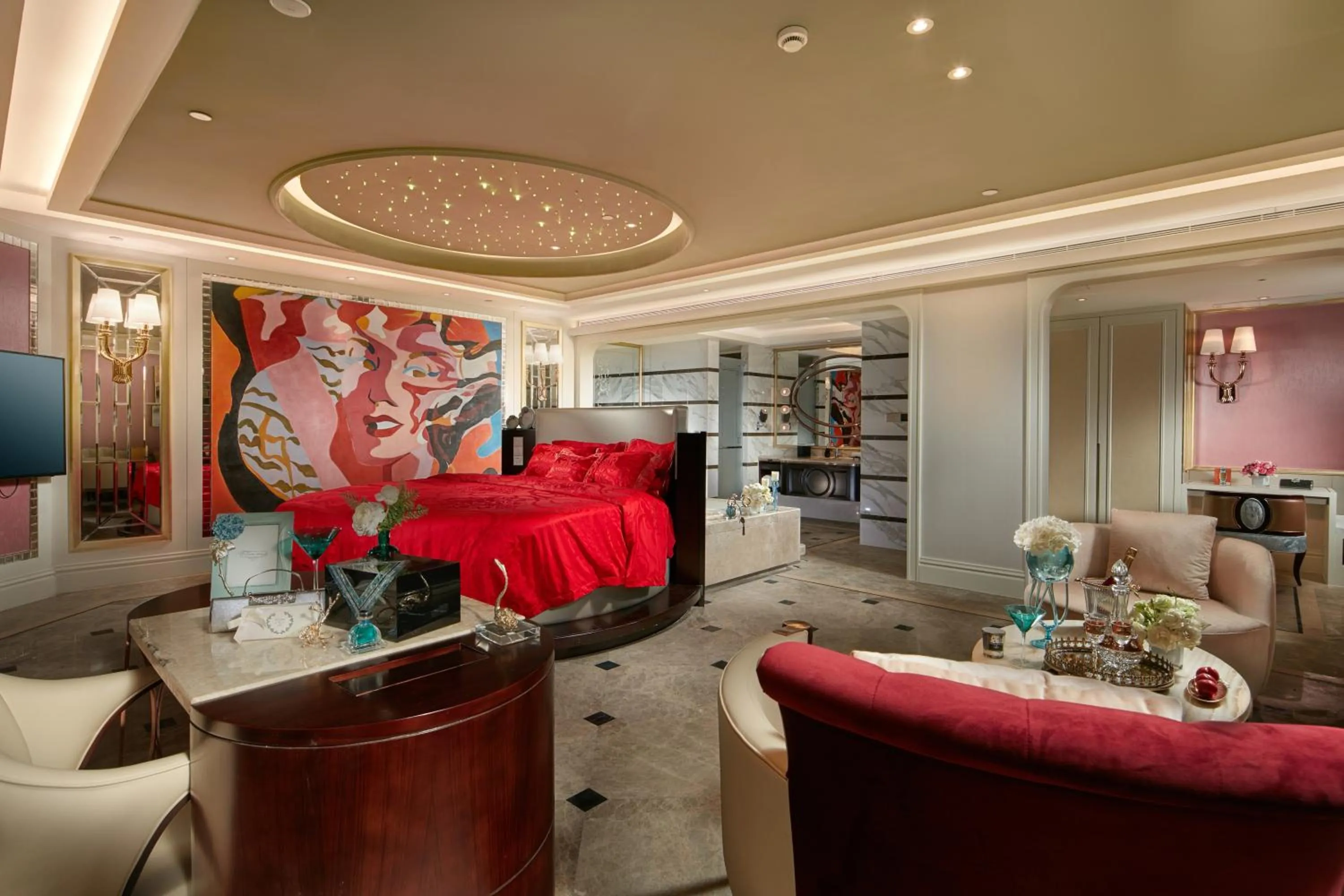 Photo of the whole room in Wen Ling International Hotel