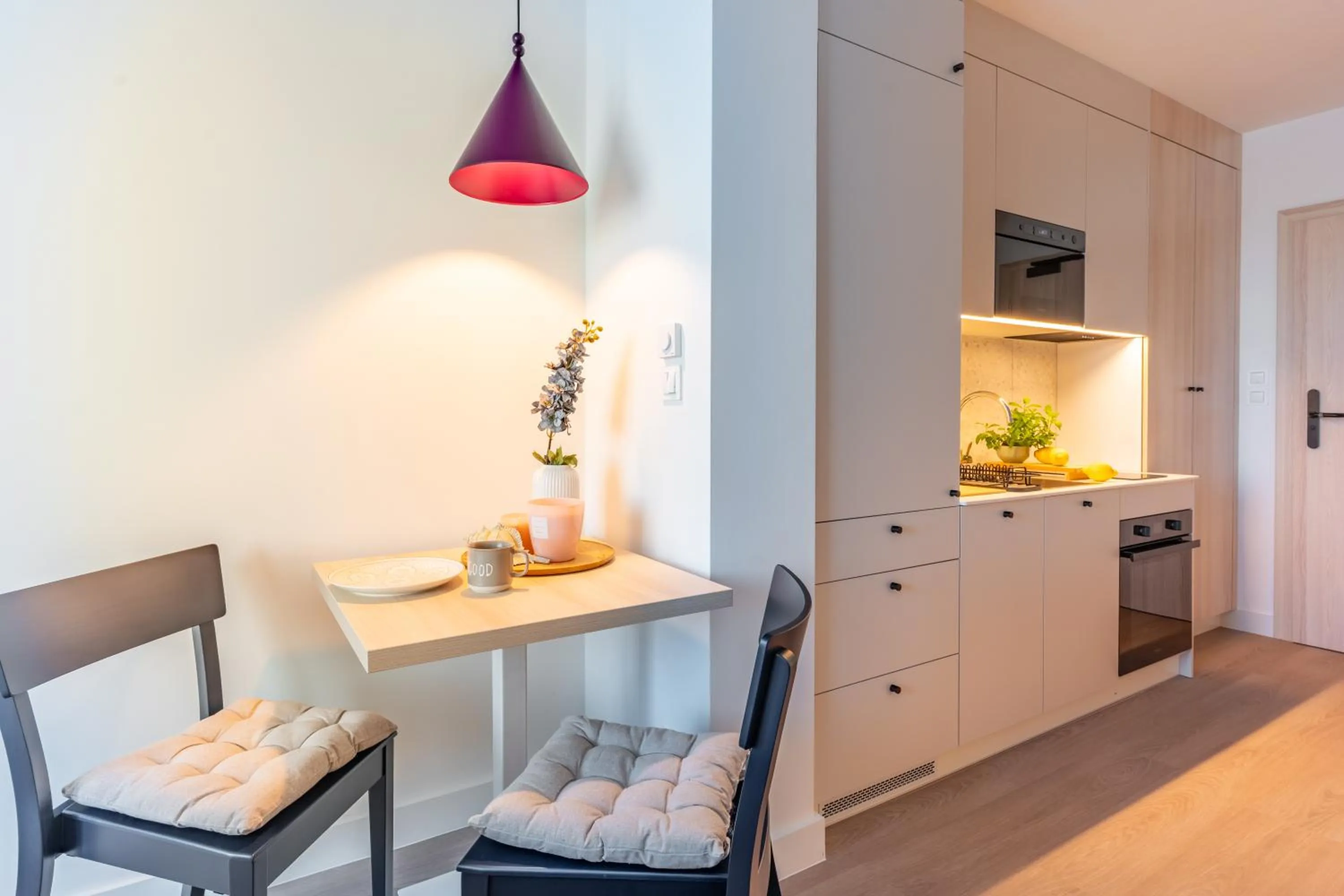 Kitchen or kitchenette in Noli Gdansk Riverside