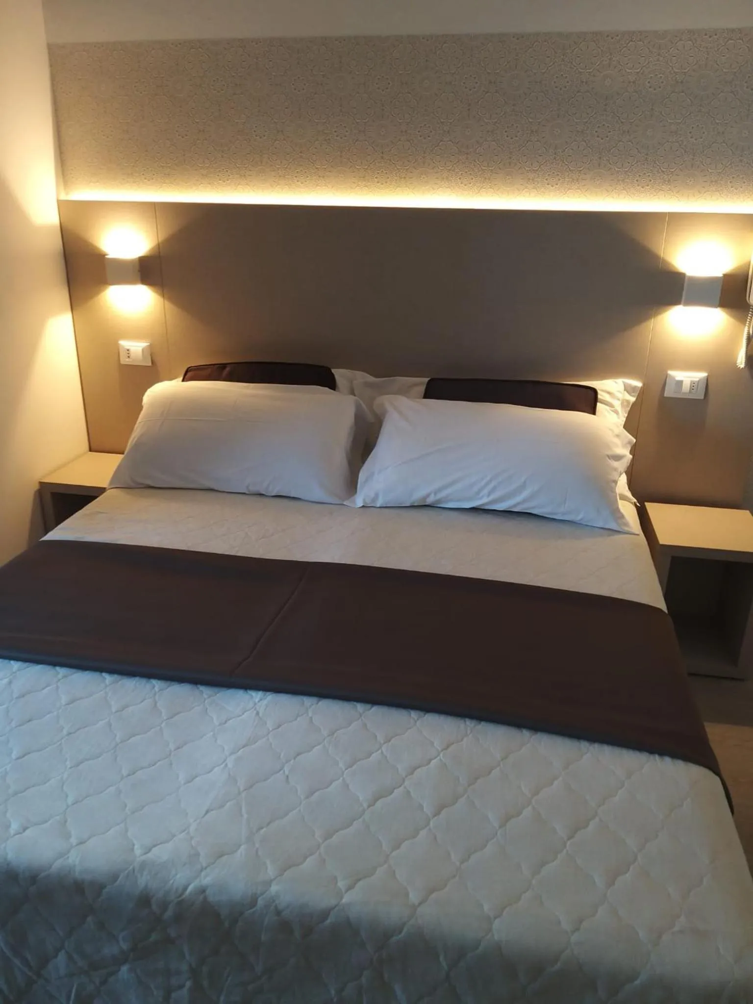 Bed in Hotel Ideal