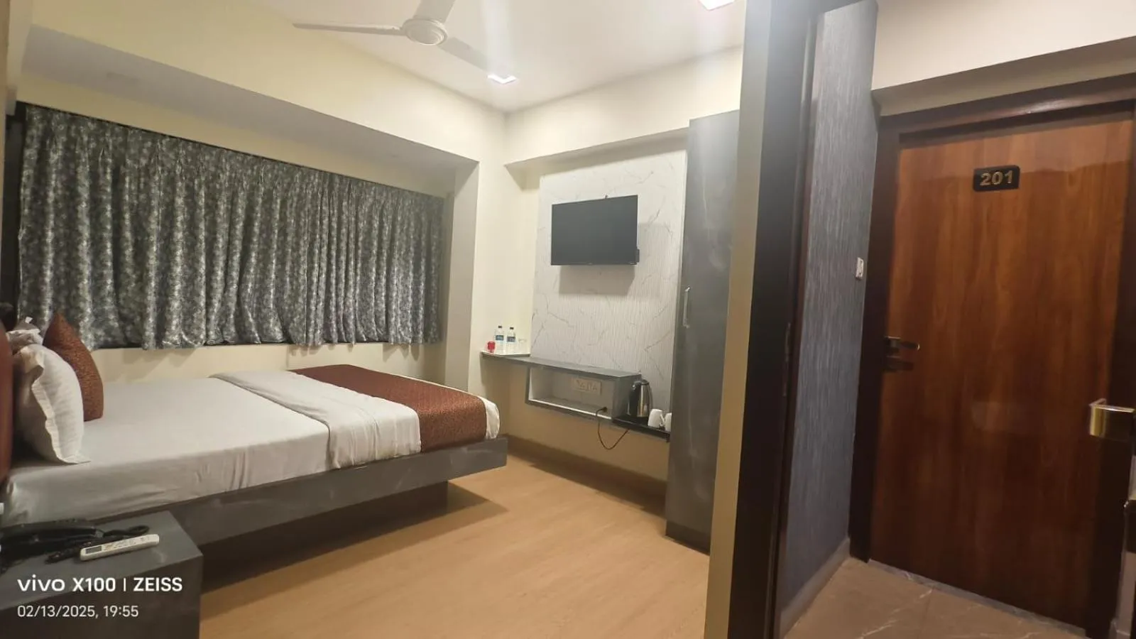 Hotel Abraj Inn