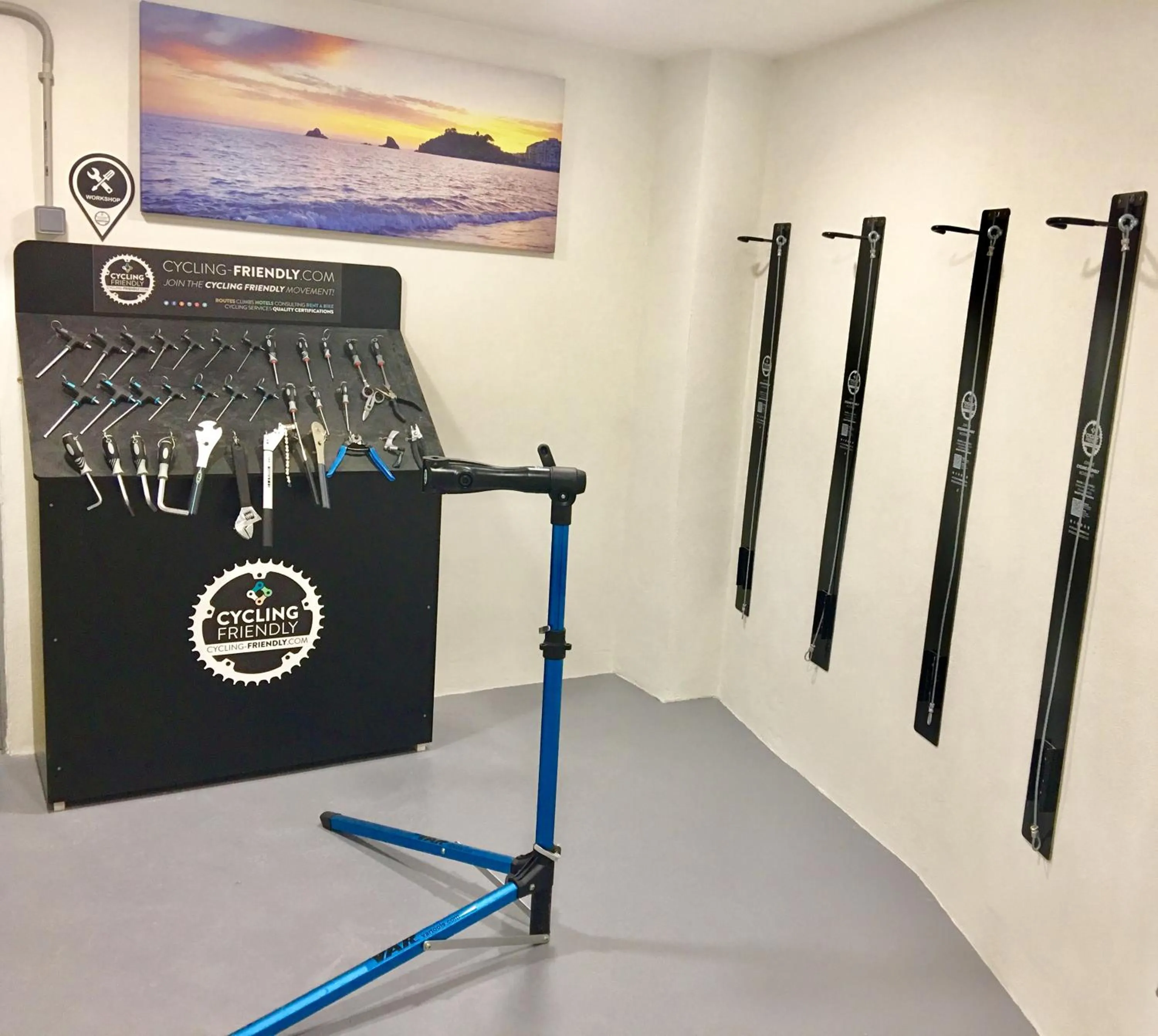 Cycling in Hotel Victoria Playa