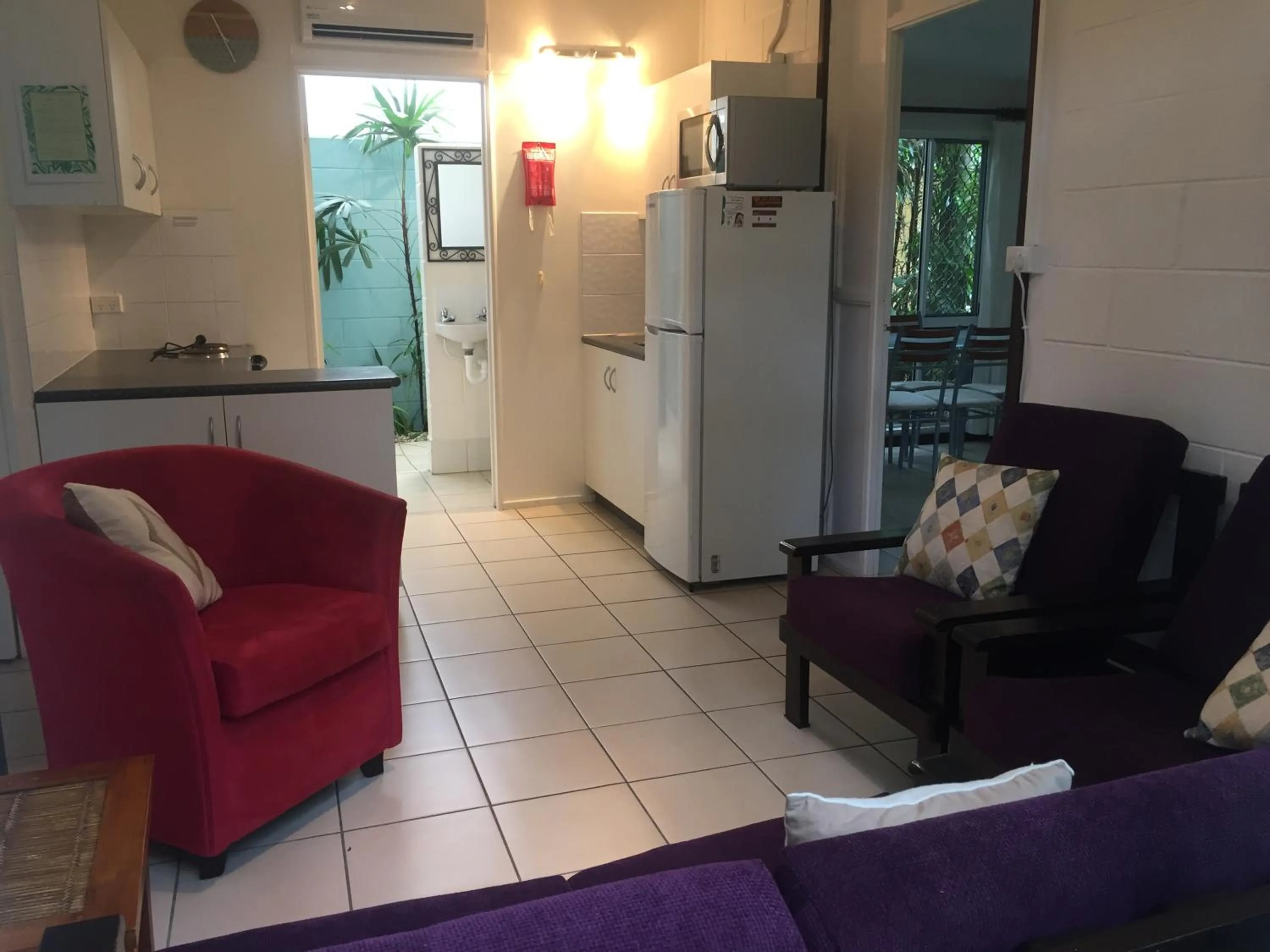 Photo of the whole room in Shambhala Retreat Magnetic Island Cottages