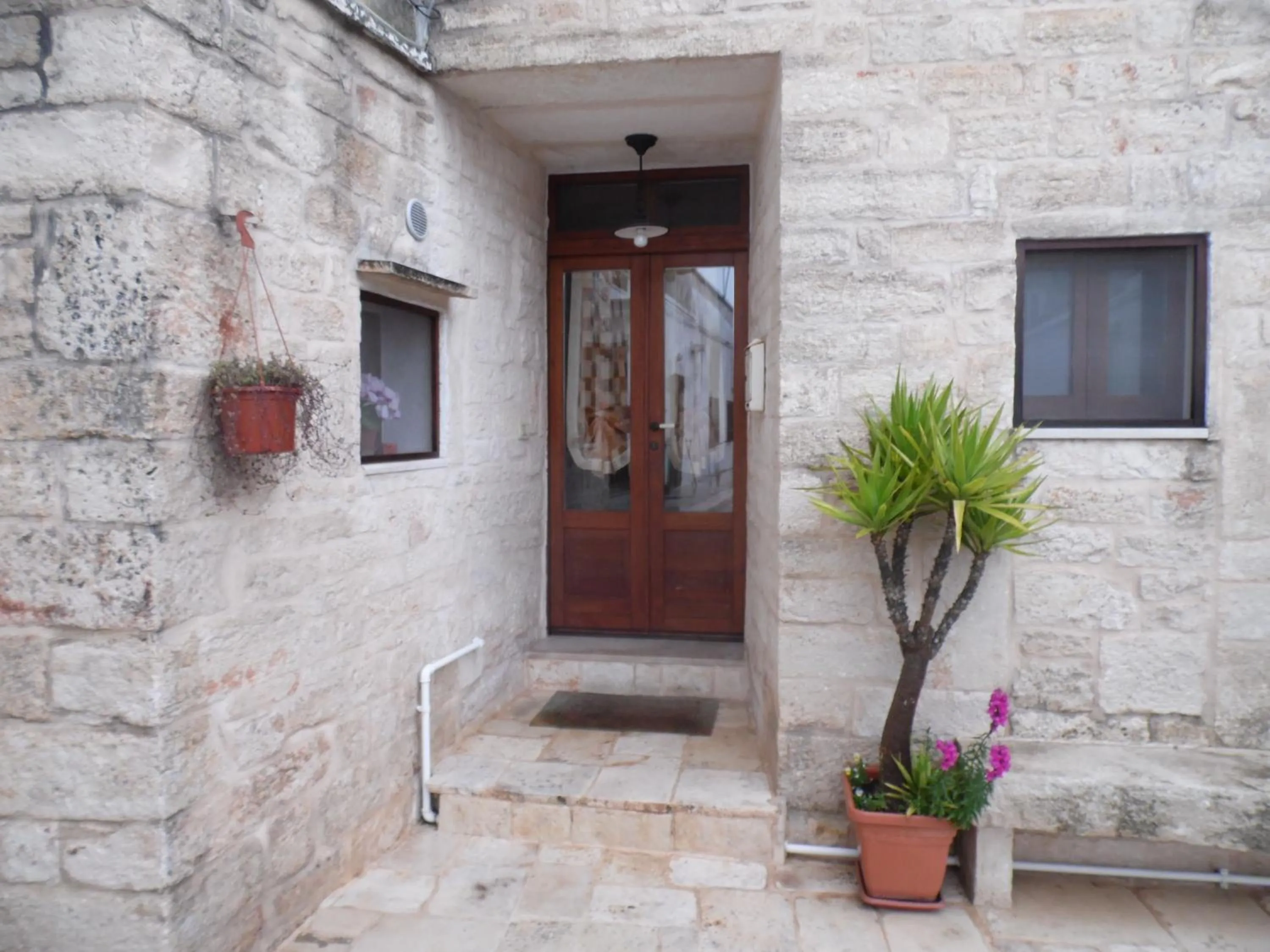Facade/entrance in Trulli migrado