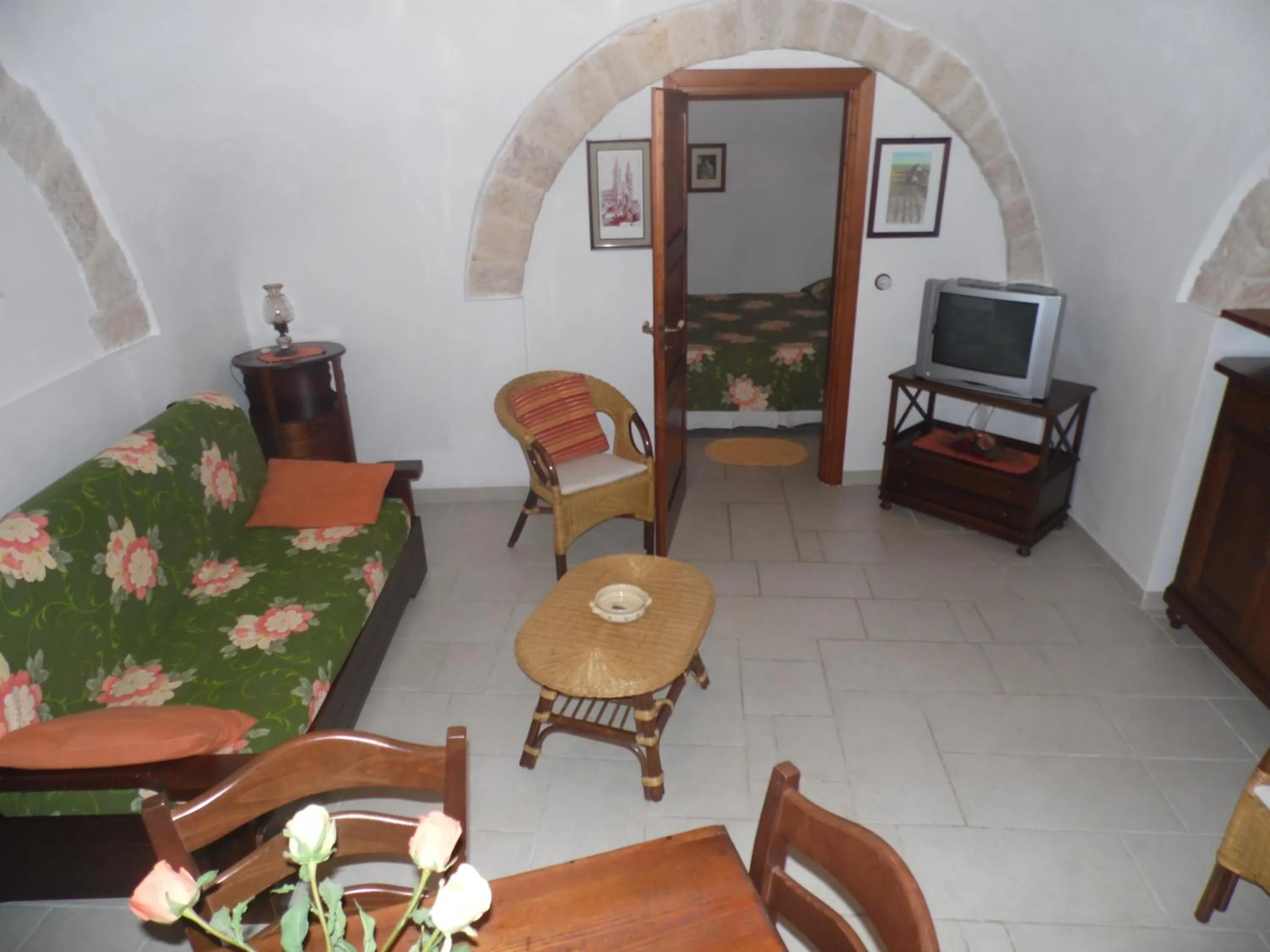 Photo of the whole room in Trulli migrado