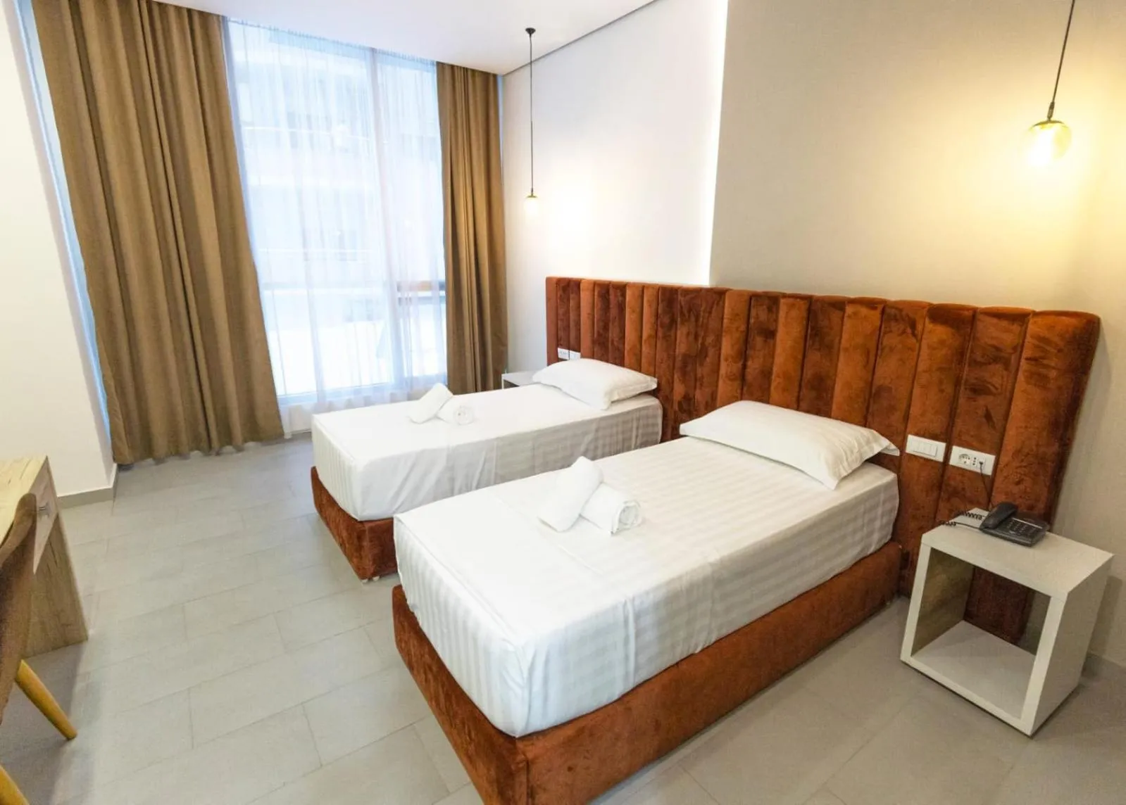 Standard Twin Room in Ajsel Hotel