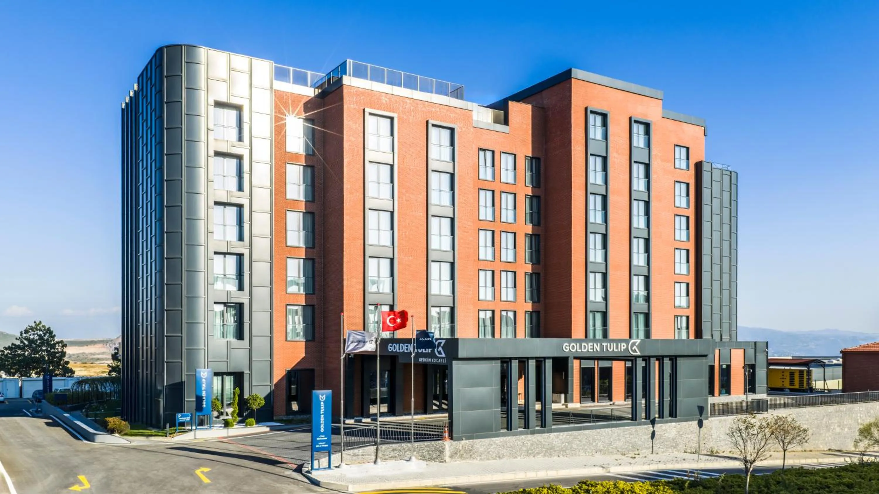 Property building in GOLDEN TULIP GEBKIM KOCAELI