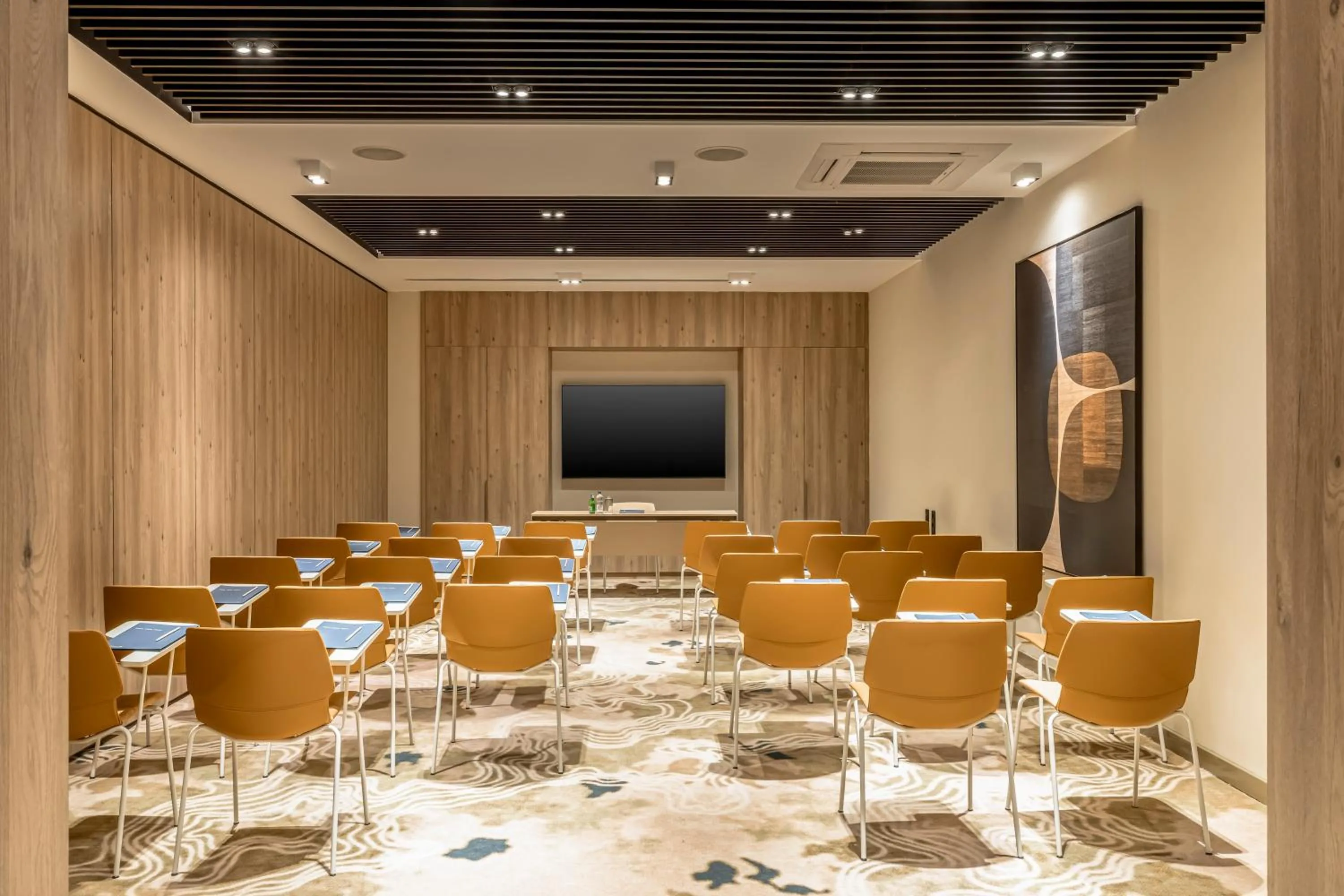 Property building in GOLDEN TULIP GEBKIM KOCAELI