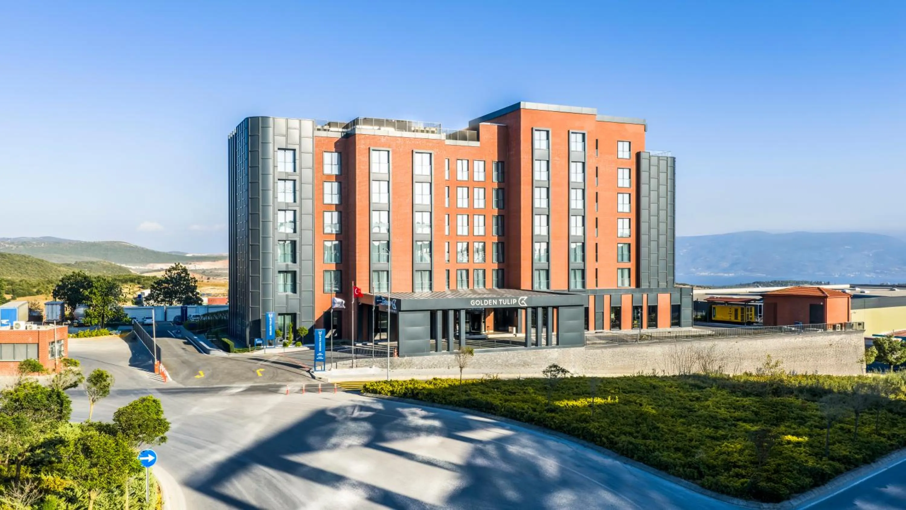 Property building in GOLDEN TULIP GEBKIM KOCAELI