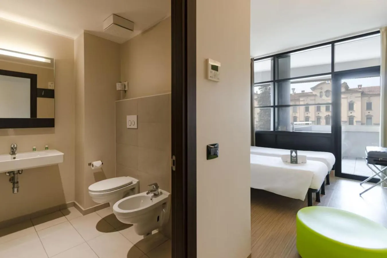 Bedroom in B&B Hotel Como Camerlata