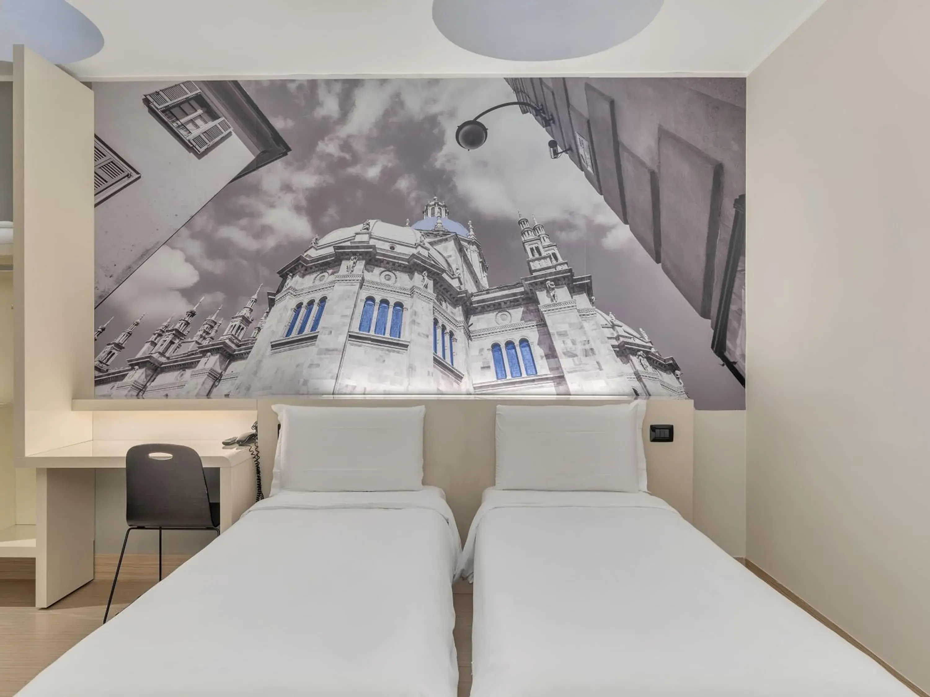 Photo of the whole room, Bed in B&B Hotel Como Camerlata Photo of the whole room, Bed in B&B Hotel Como Camerlata