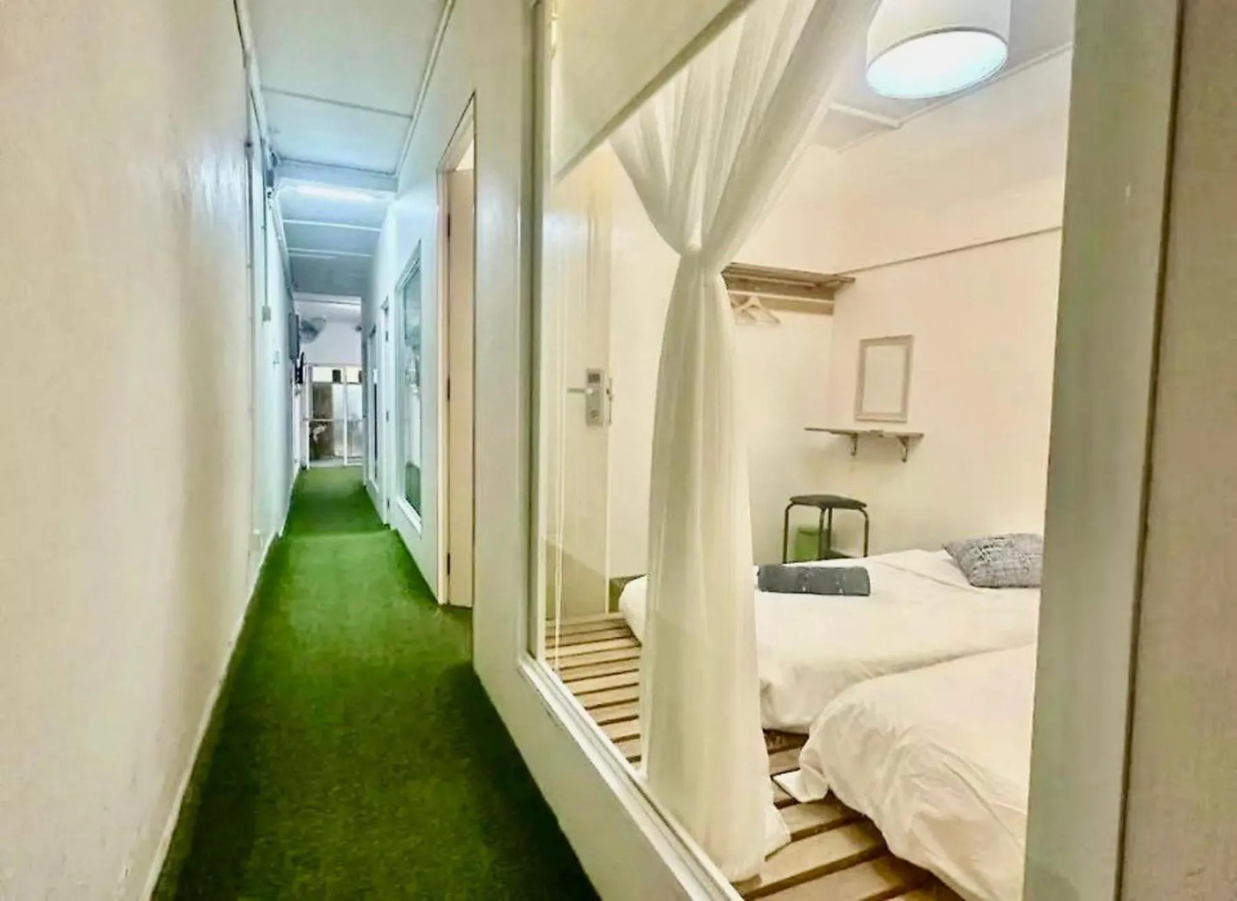 Facade/entrance, Bed in Jonker Vibe Inn