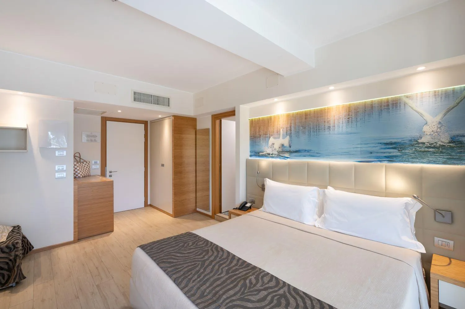 Bed in Laguna Park Hotel 4Superior