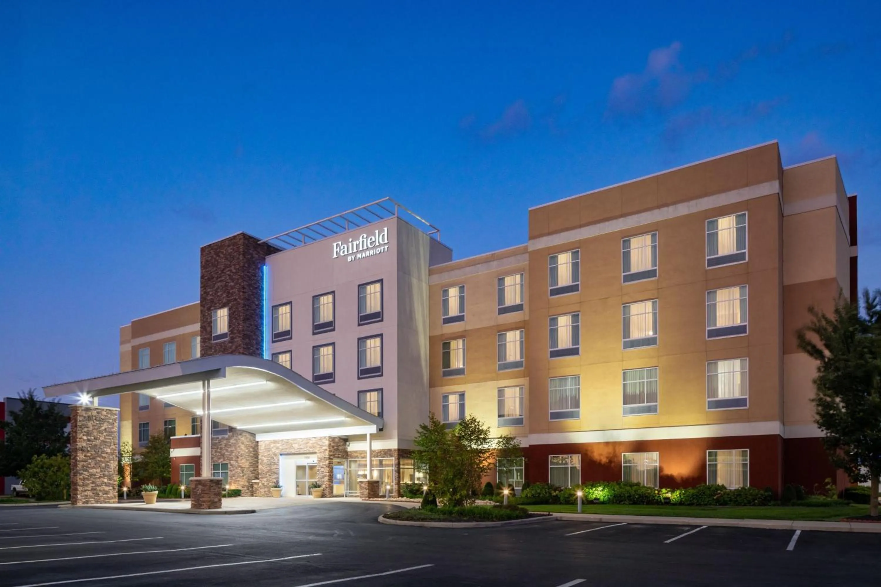 Property building in Fairfield Inn & Suites by Marriott Columbus Dublin