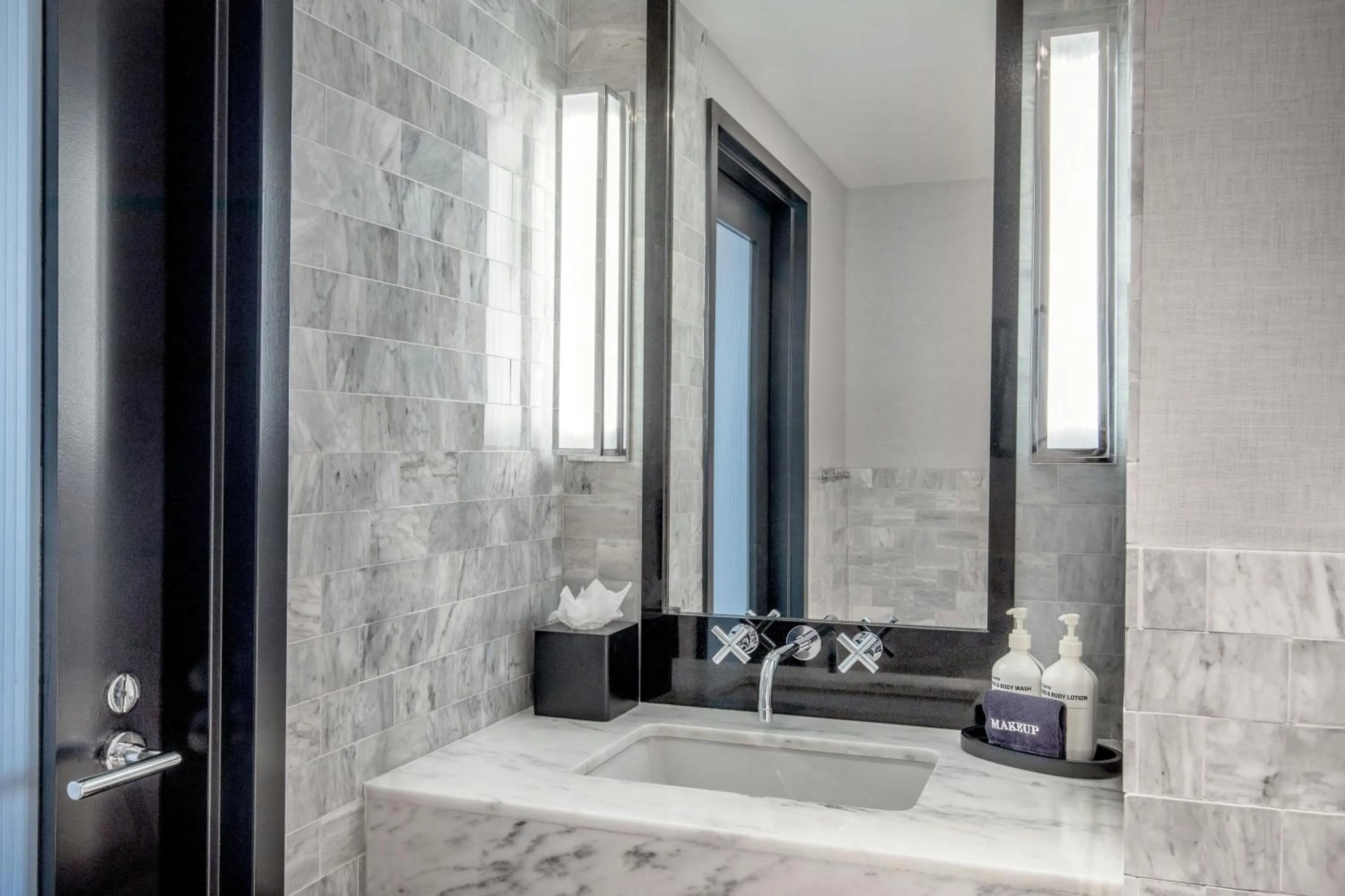 Photo of the whole room in The Press Hotel, Autograph Collection