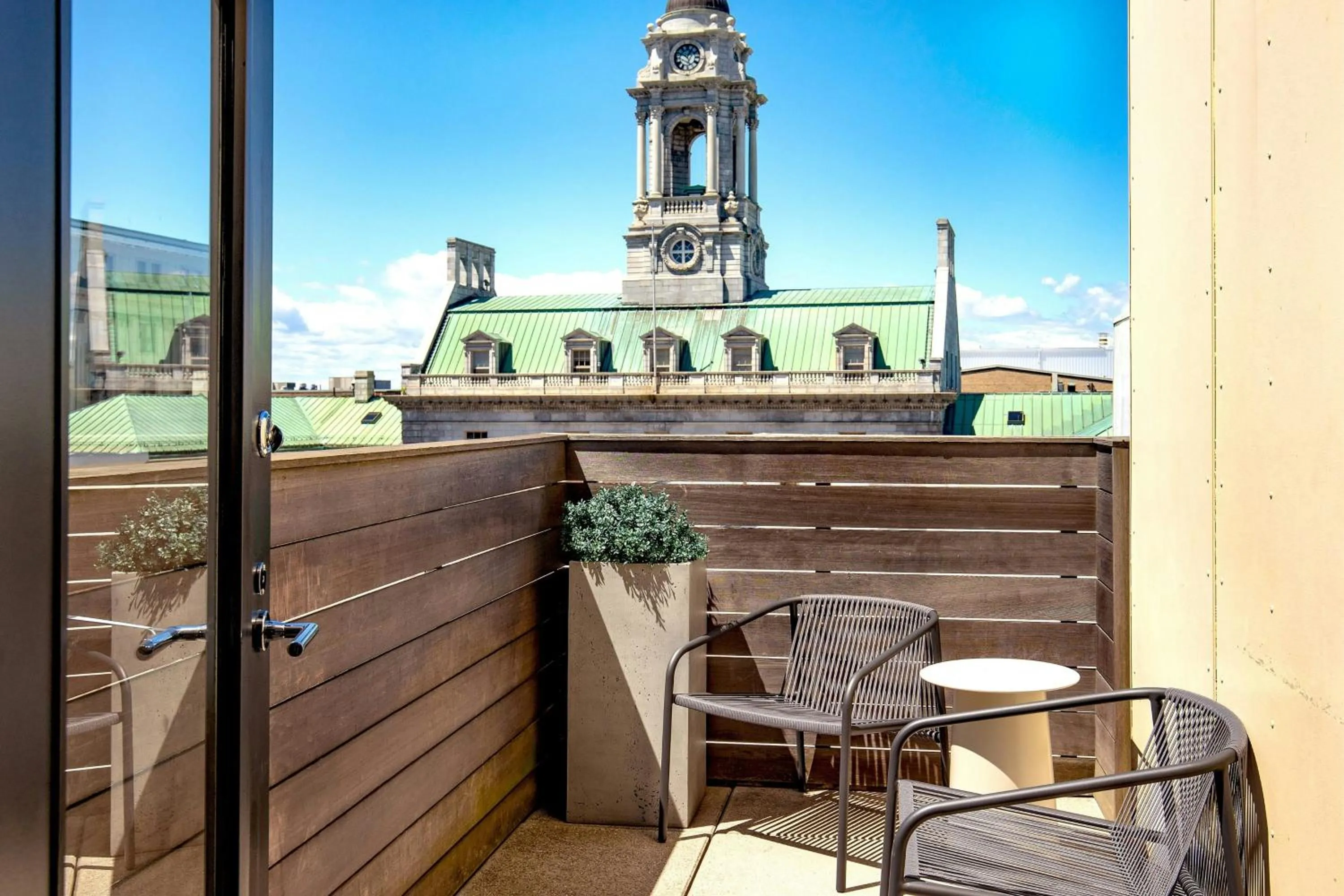 Photo of the whole room in The Press Hotel, Autograph Collection