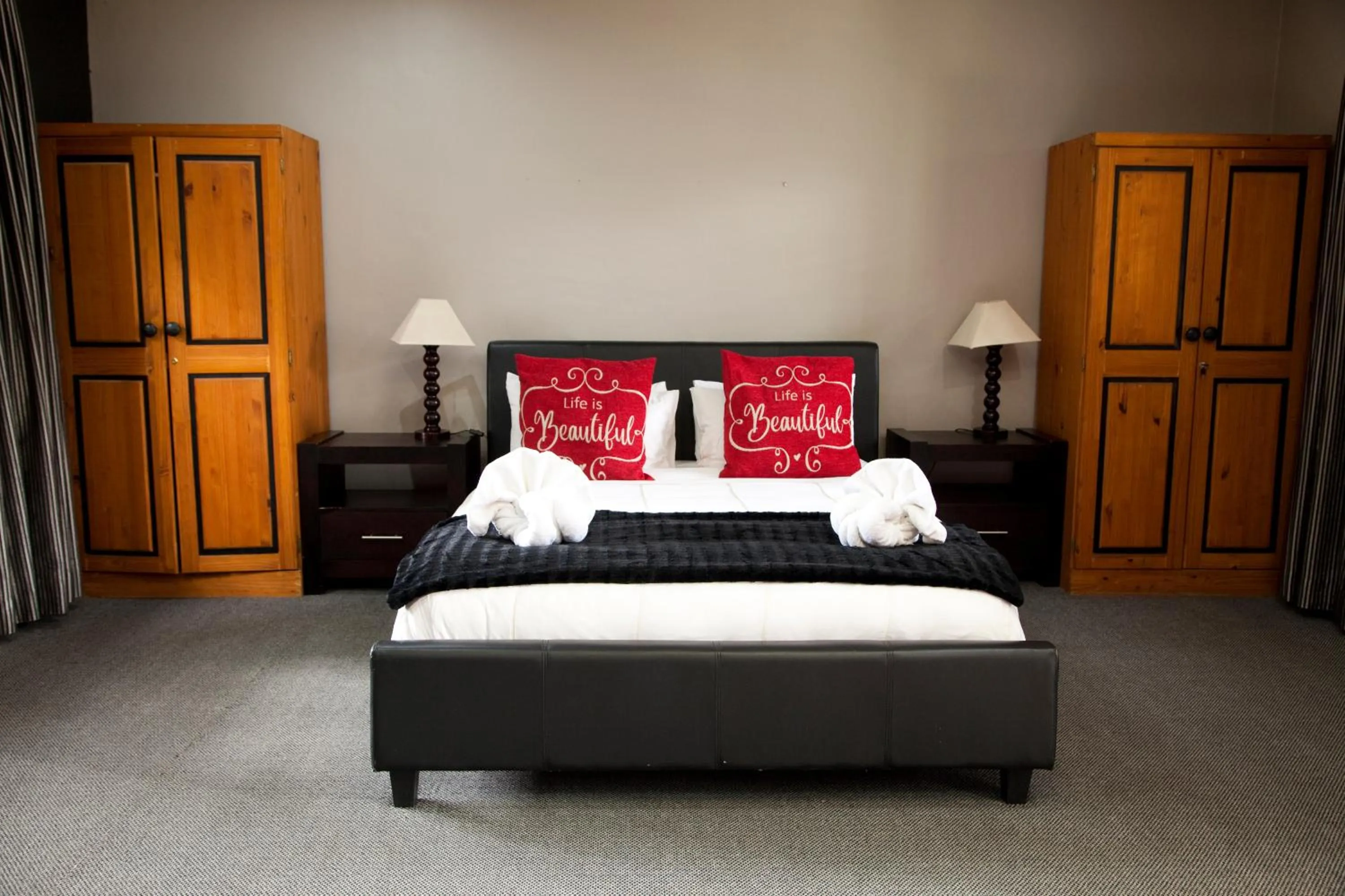 Bed in The Gables Middelburg MPU