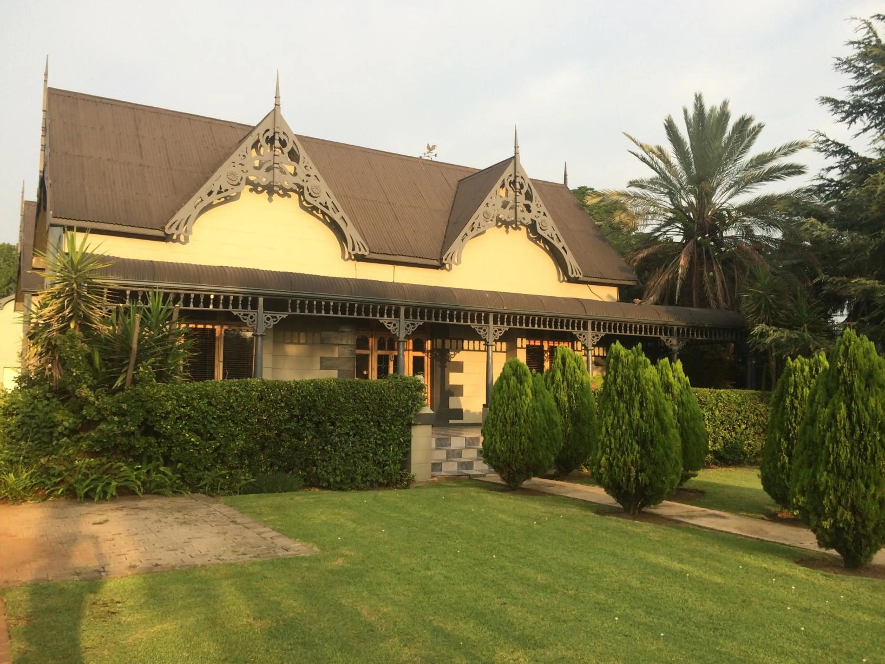 Facade/entrance in The Gables Middelburg MPU