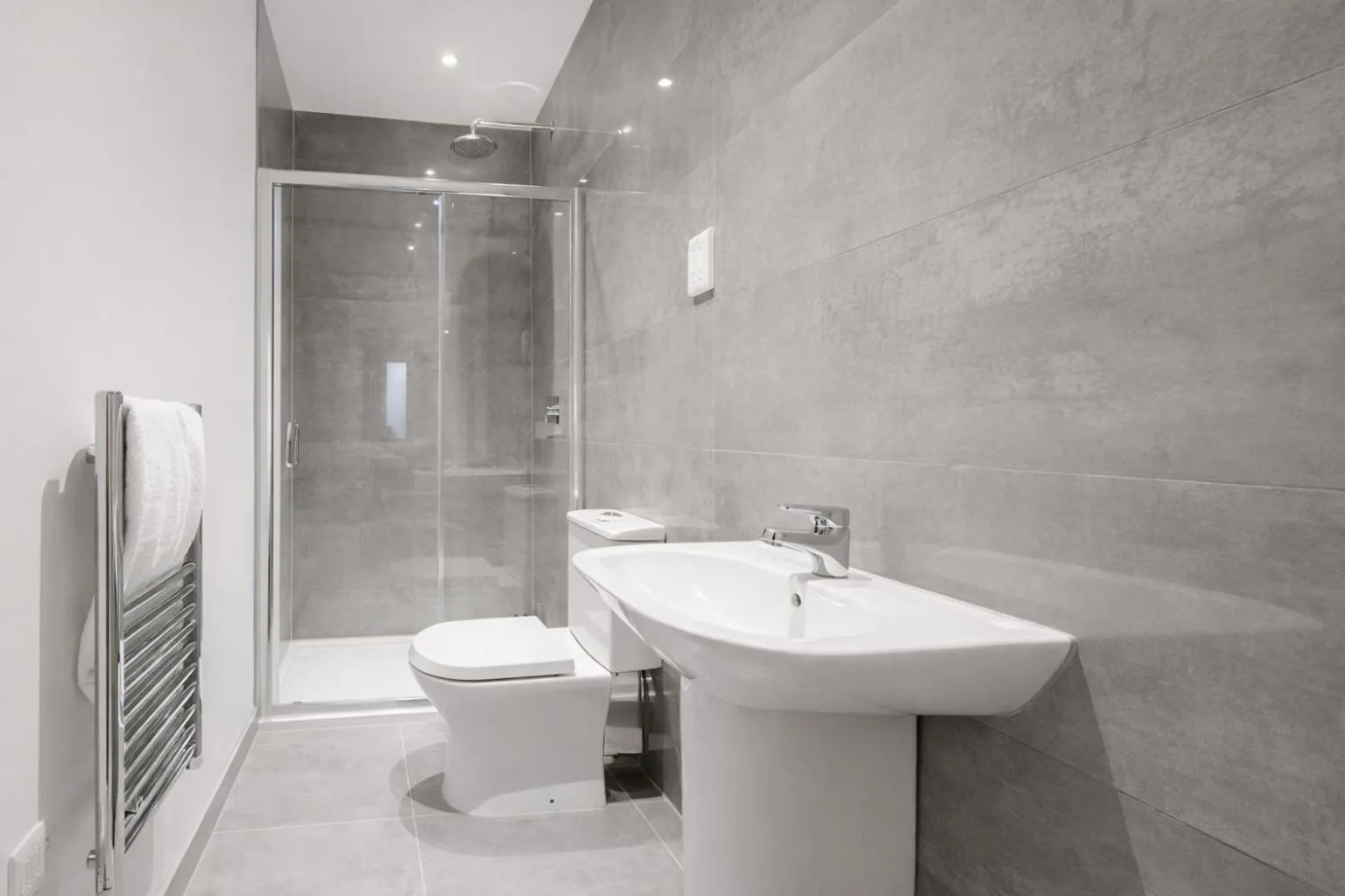 Bathroom in Roomspace Serviced Apartments - Nouvelle House