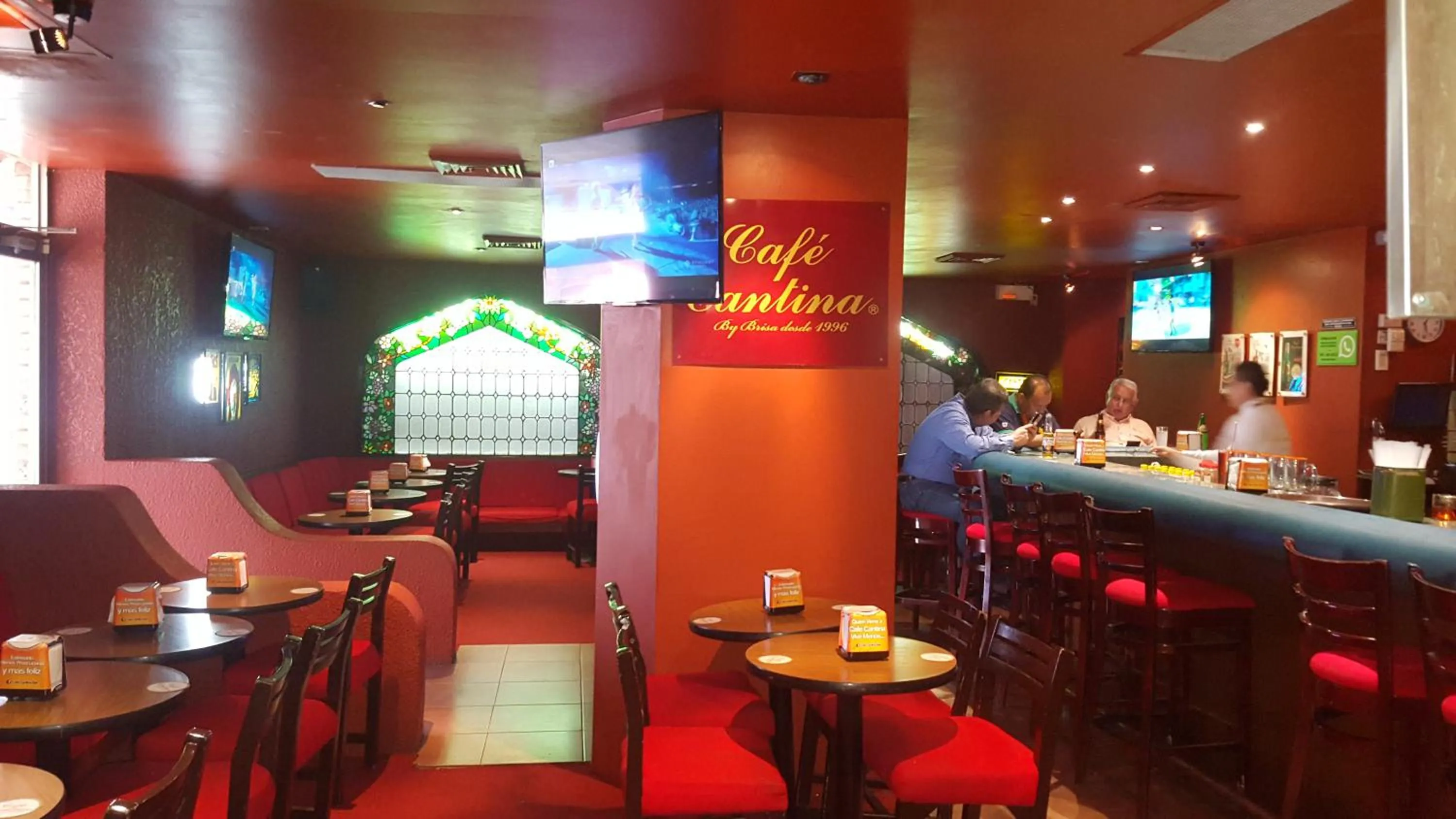 Lounge or bar in HOTEL ValgrandE