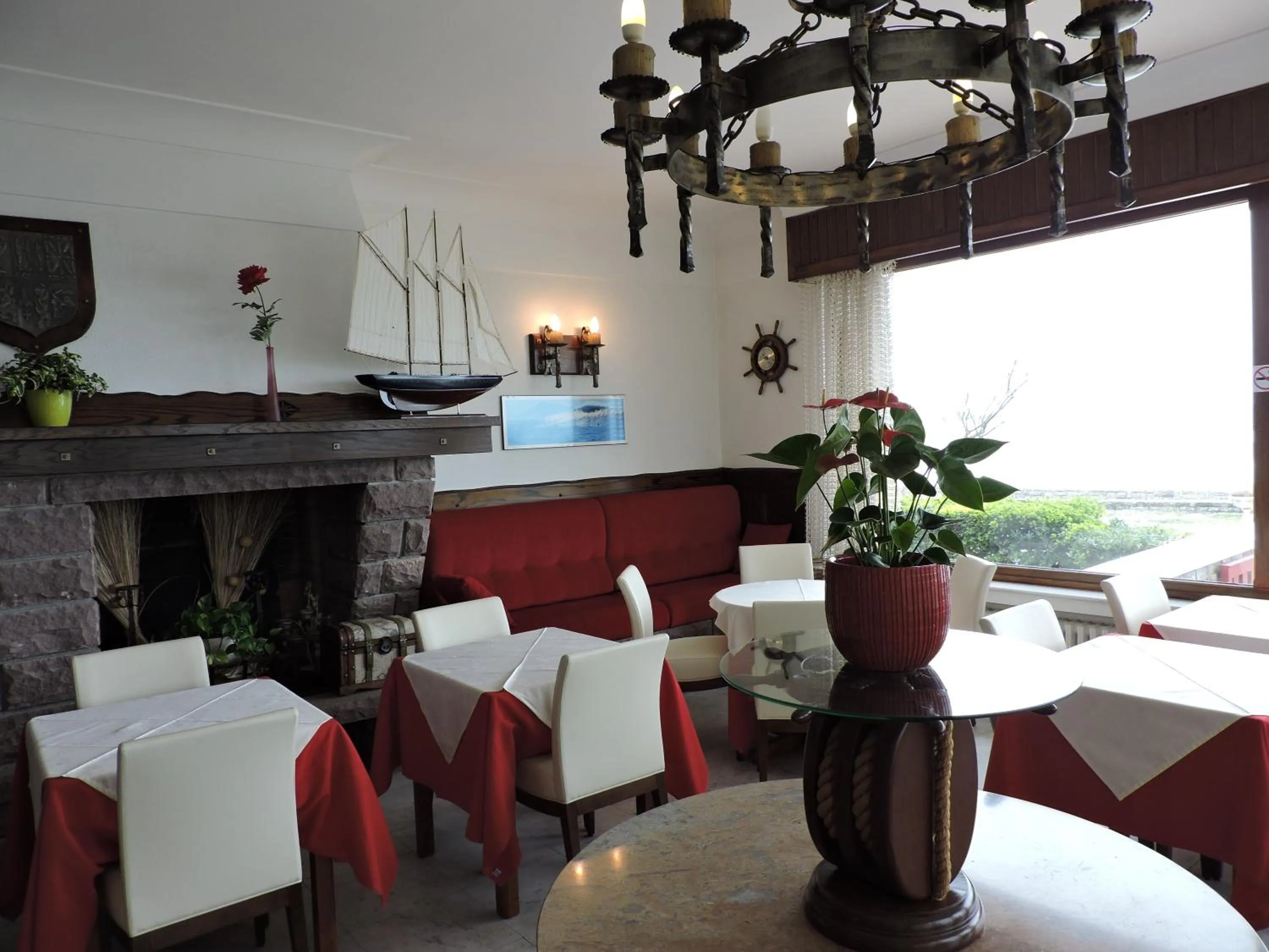 Day in Hotel Uhainak