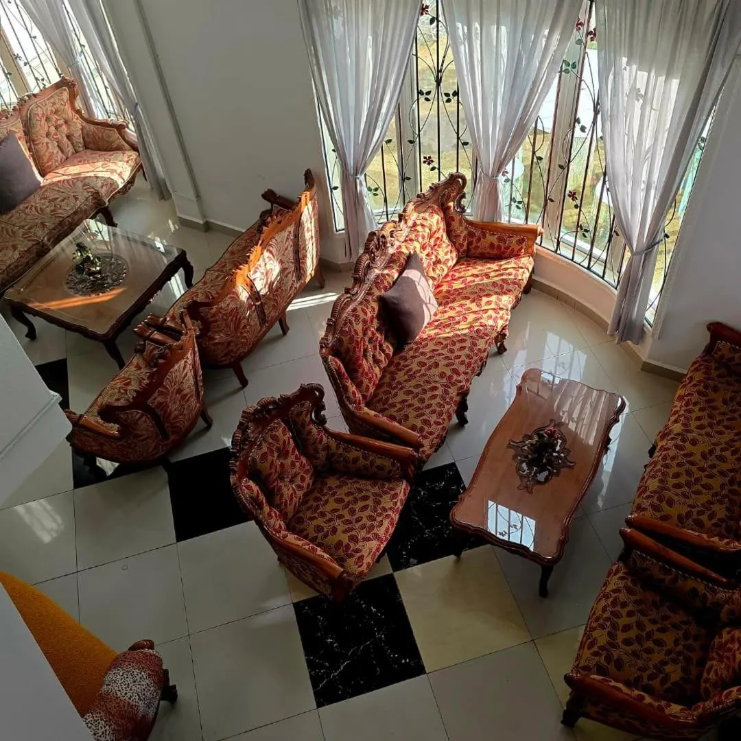 Magnificent White House Semporna