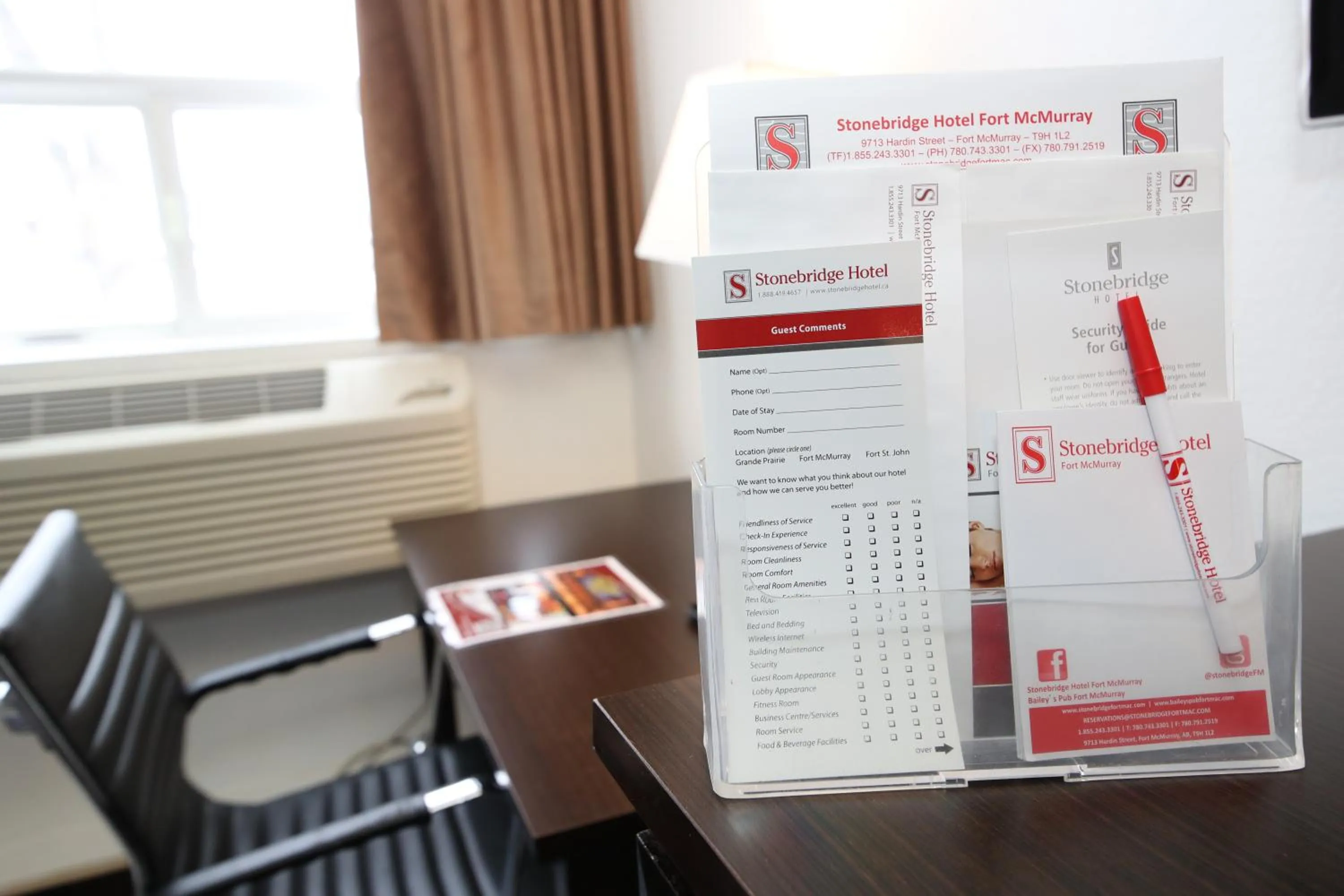 Logo/Certificate/Sign in Stonebridge Hotel