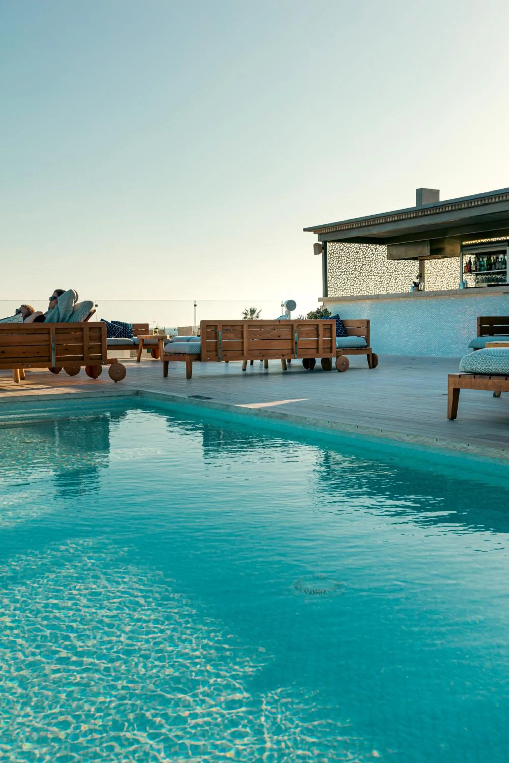 Pool view in Hotel Honucai