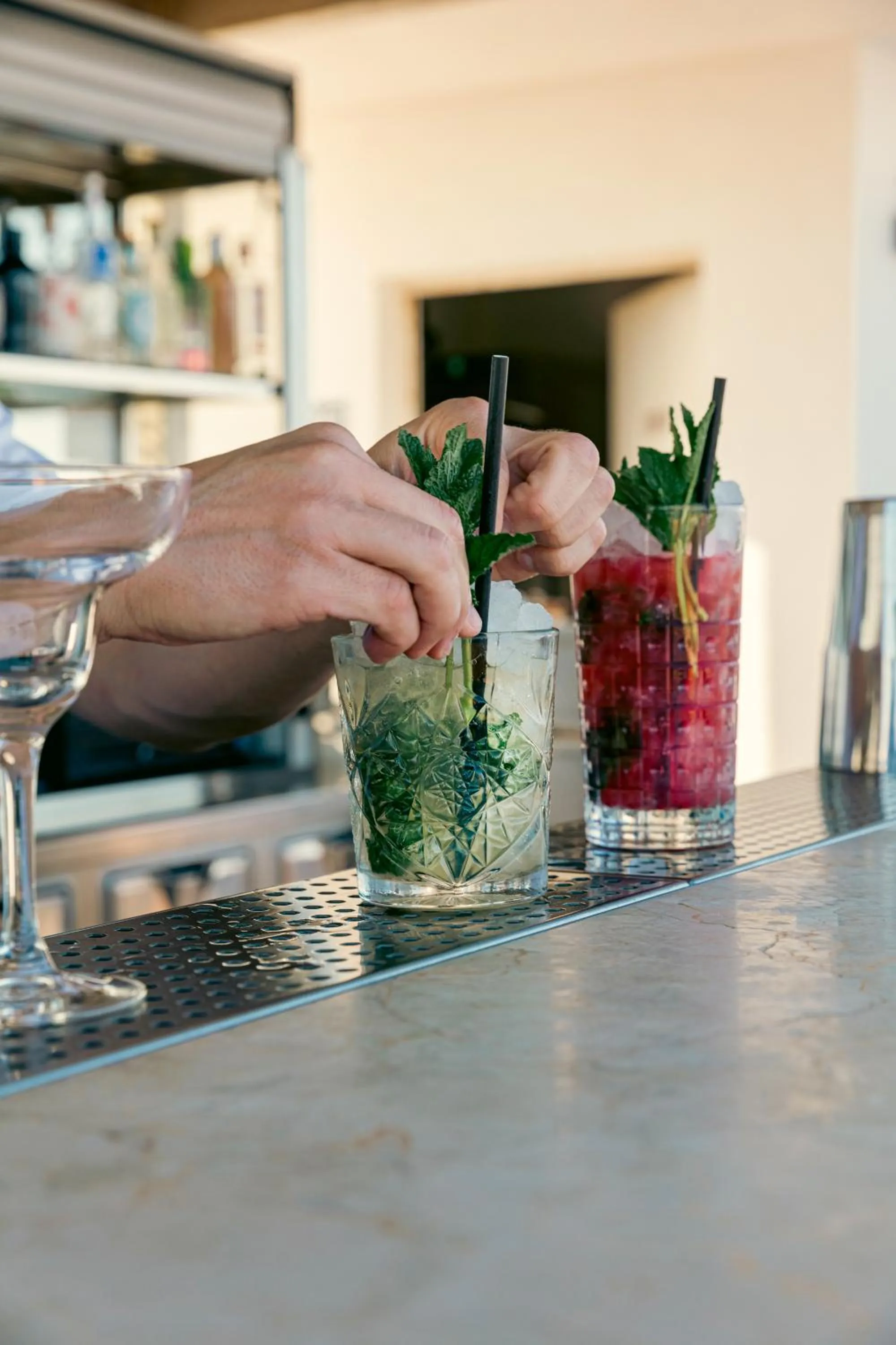 People in Hotel Honucai