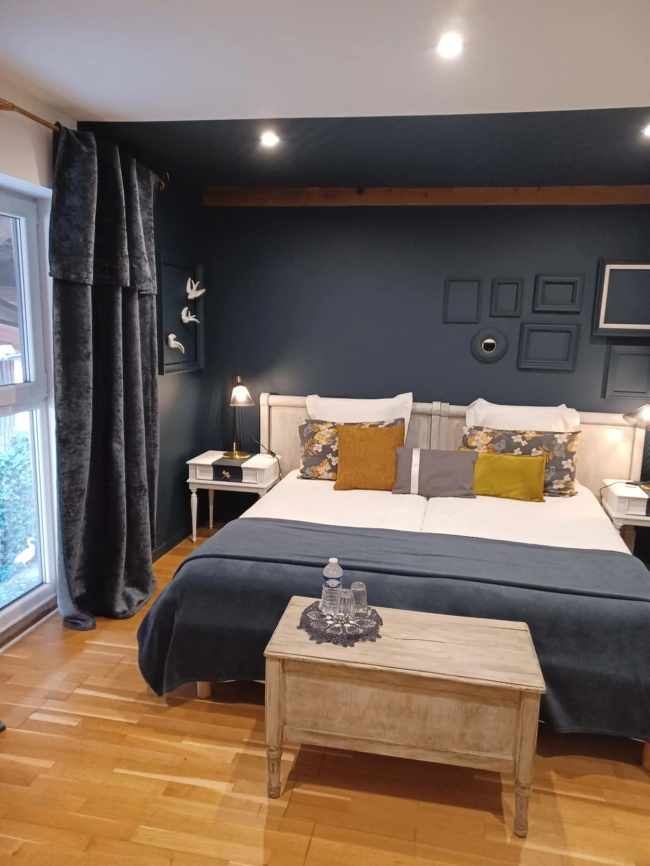 Twin Room with Private Bathroom in Coté Cour Bischwihr Colmar