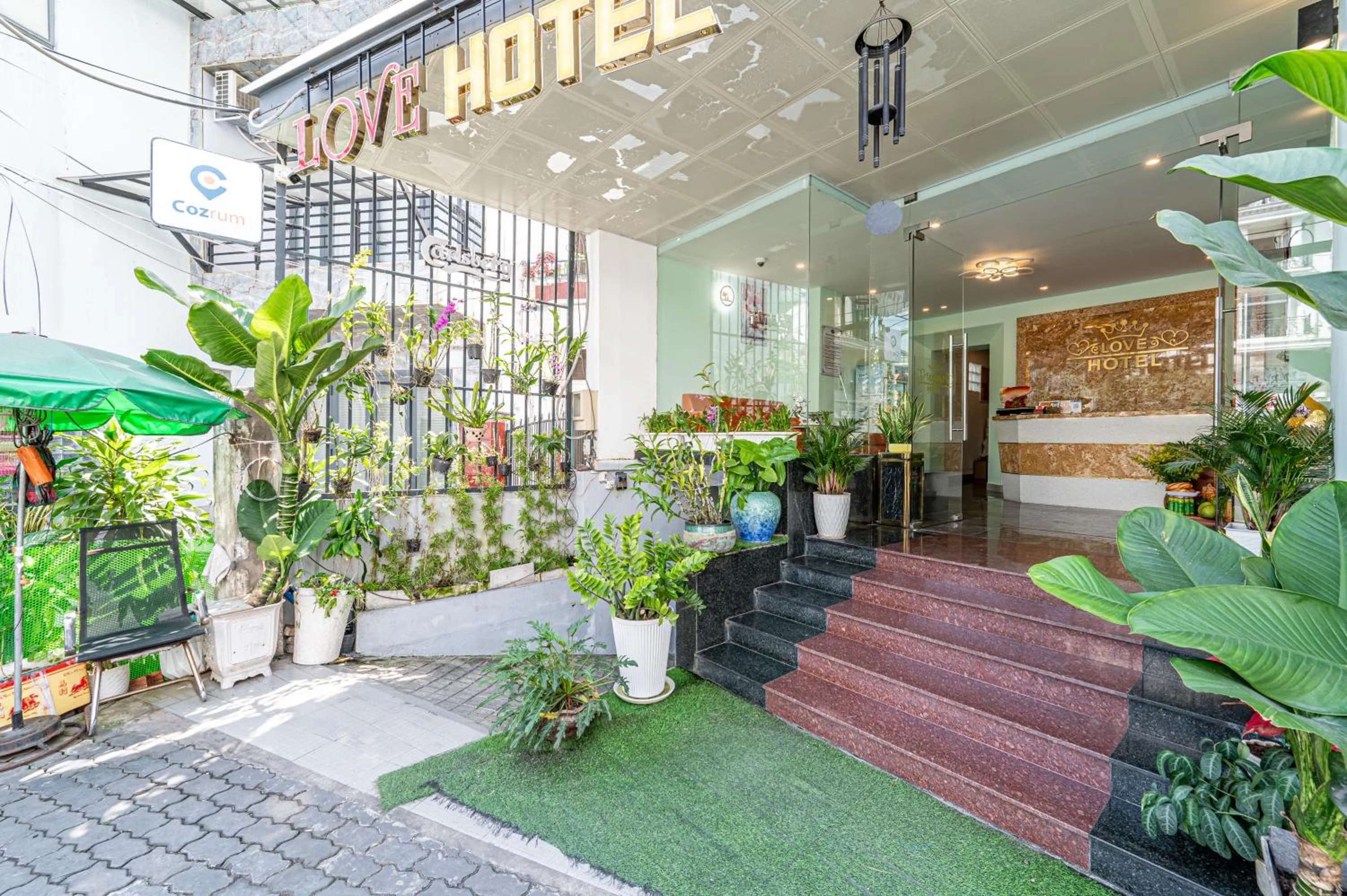 Facade/entrance in Cozrum - Love Hotel Trần Thị Nghỉ
