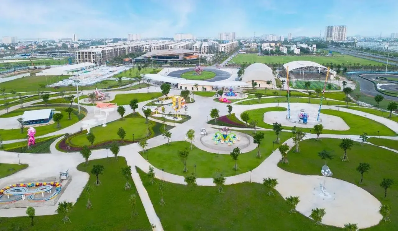 Nearby landmark in Express by M Village Global City