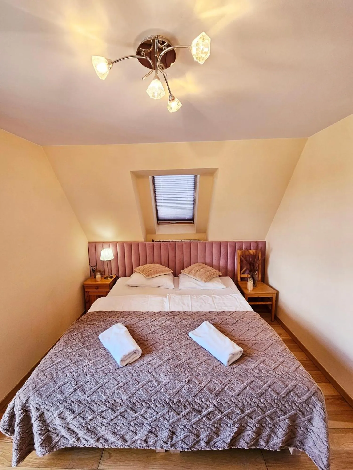 Bed in Willa Regina II Resort & SPA