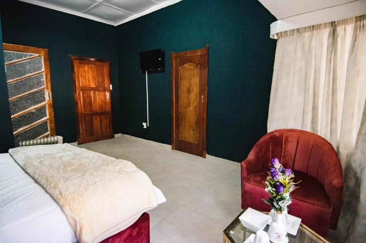Bed in Skypz Home Lodge