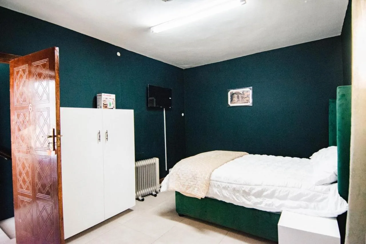 Bed in Skypz Home Lodge