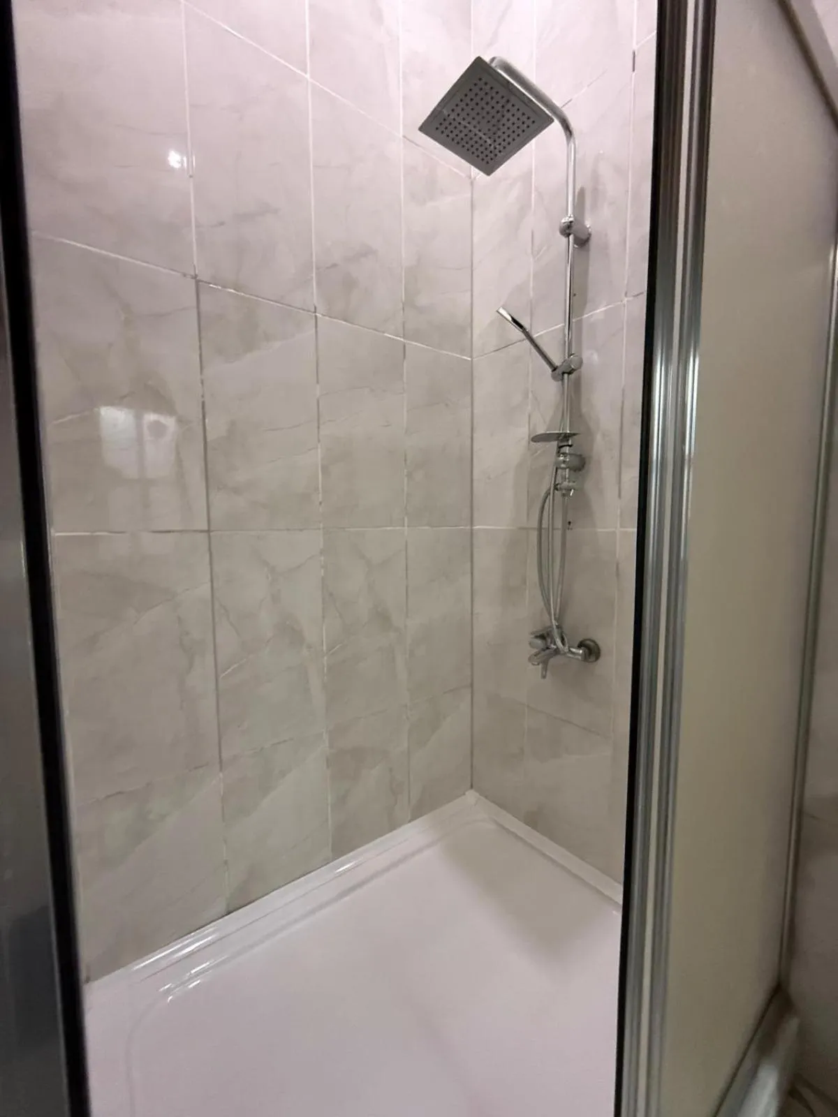 Shower in Grand Bedir