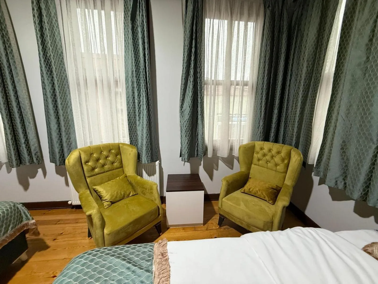 Living room, Bed in Grand Bedir