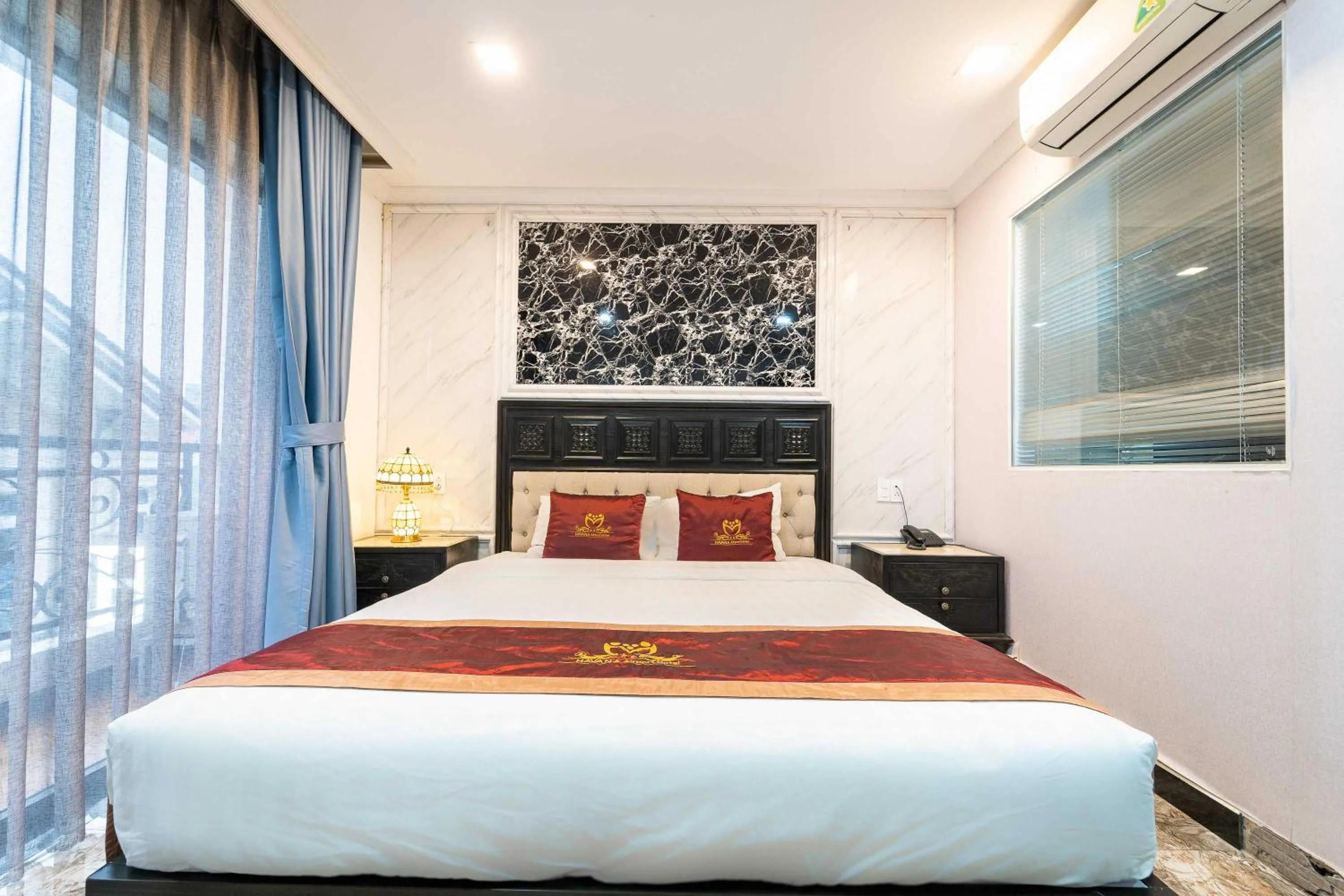 Bedroom, Bed in Collection O Havana Airport Hotel