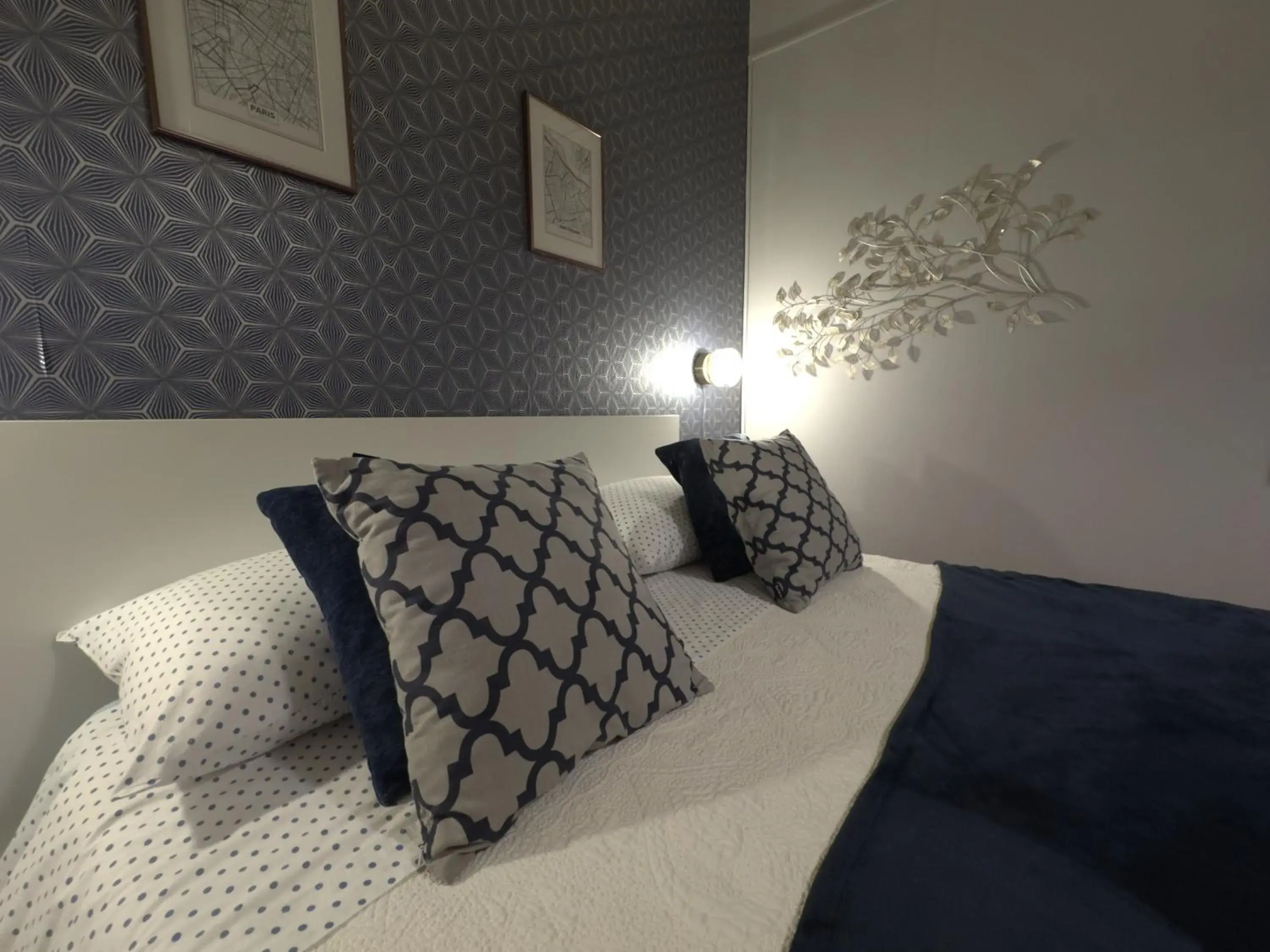 Double Room with Private Bathroom in B&B La Borasca - Rooms Double Room with Private Bathroom in B&B La Borasca - Rooms