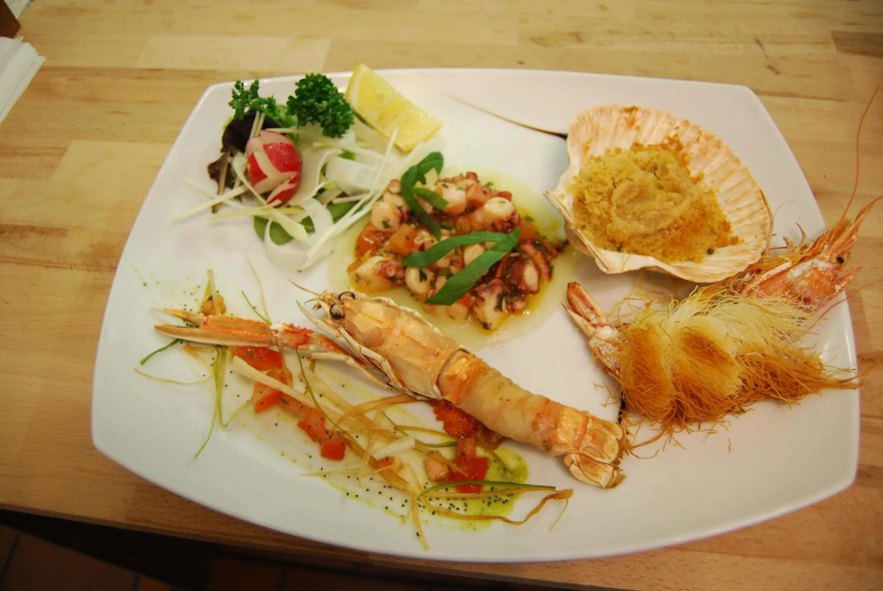 Restaurant/places to eat in Appartamenti Corneliani