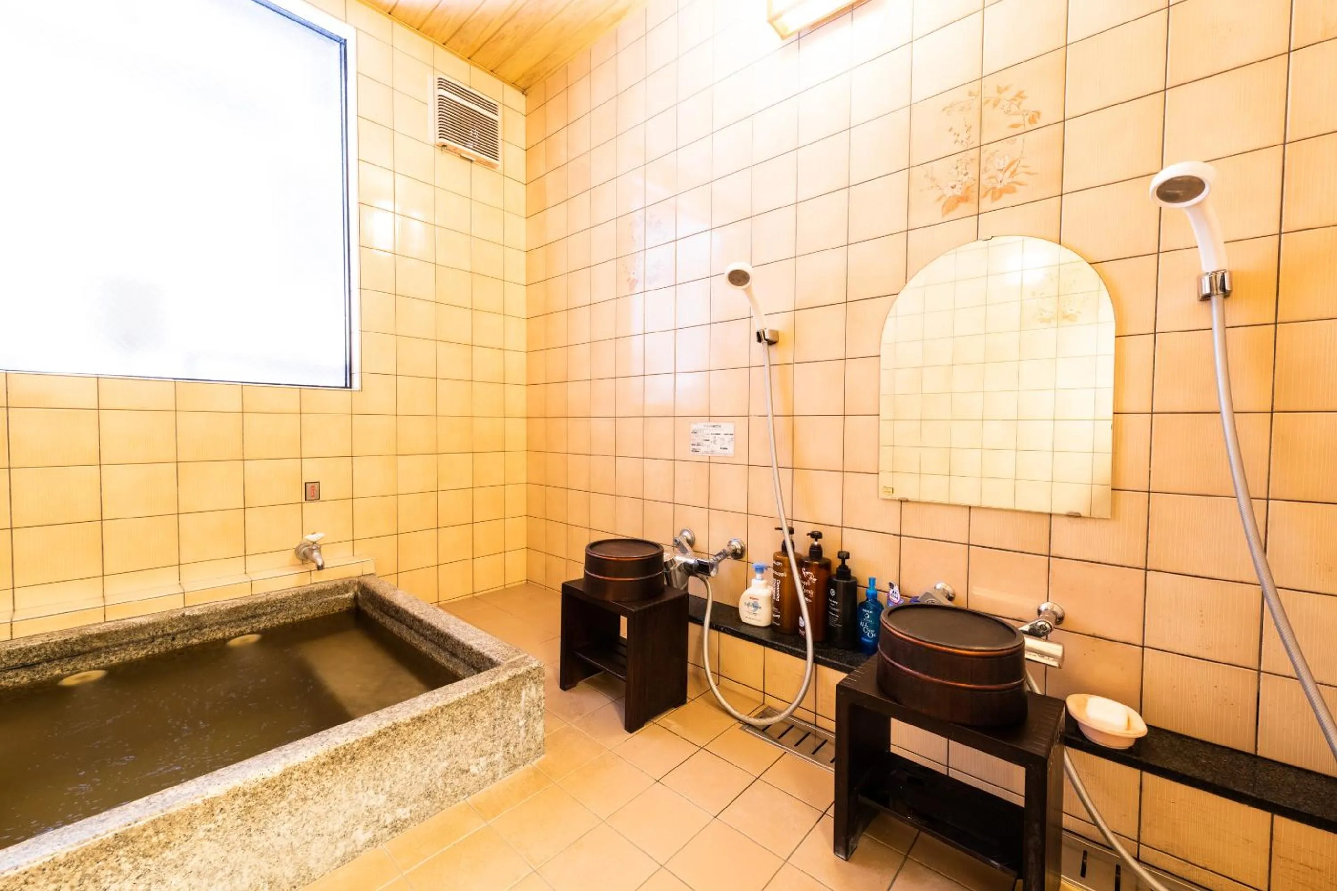 Area and facilities in Yamadaya Ryokan